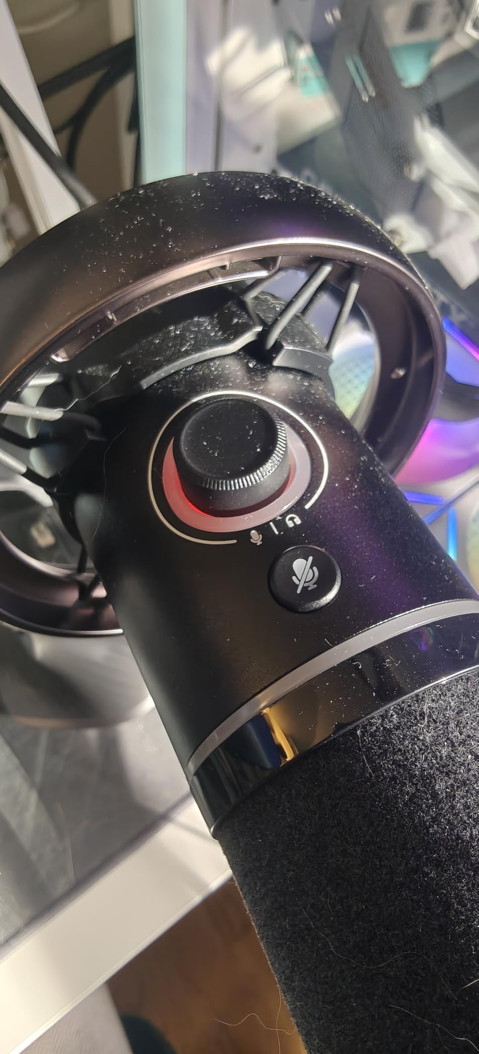 MAONO PD200W Hybrid Wireless Podcast Microphone for PC, Dynamic XLR USB Mic with Desktop Stand, Software, Noise Cancellation, for Vocal Recording, Streaming, Content Creation, Home Studio, Voiceover customer photo 2