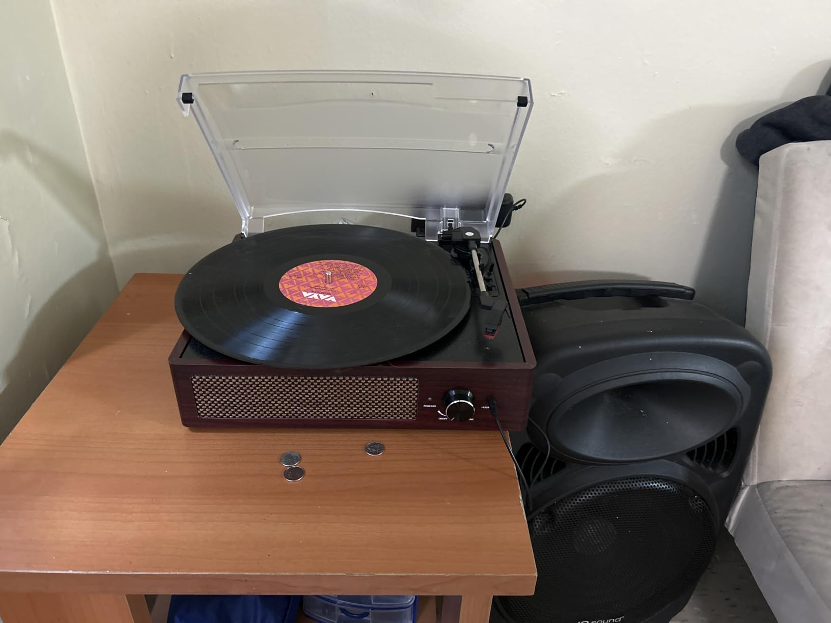Vintage Wooden Record Player with Bluetooth 3-Speed Belt-Driven Turntable Built-in Speakers, Beginner Friendly Retro Phonograph for Home Decor, for Vinyl Enthusiasts (Walnut Finish) customer photo 1