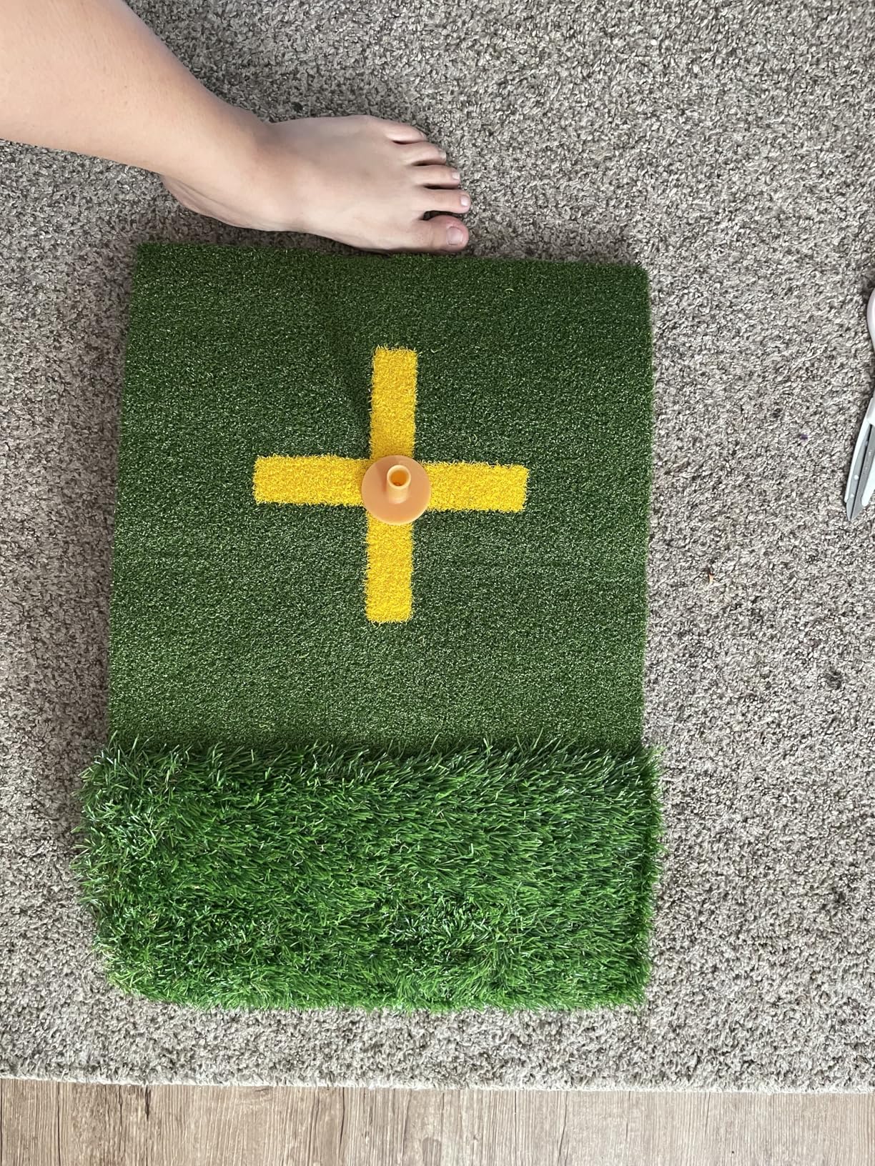 5.2x4ft & 6x4ft 21mm-45mm Dual-Turf Golf Mat with Ball Tray, Thickened Golf Hitting Mat with 9 Hitting Holes, Alignment Aid Practice Mat for Hitting, Driving Chipping, Swinging, Gifts for Men/Dad/Him customer photo 2