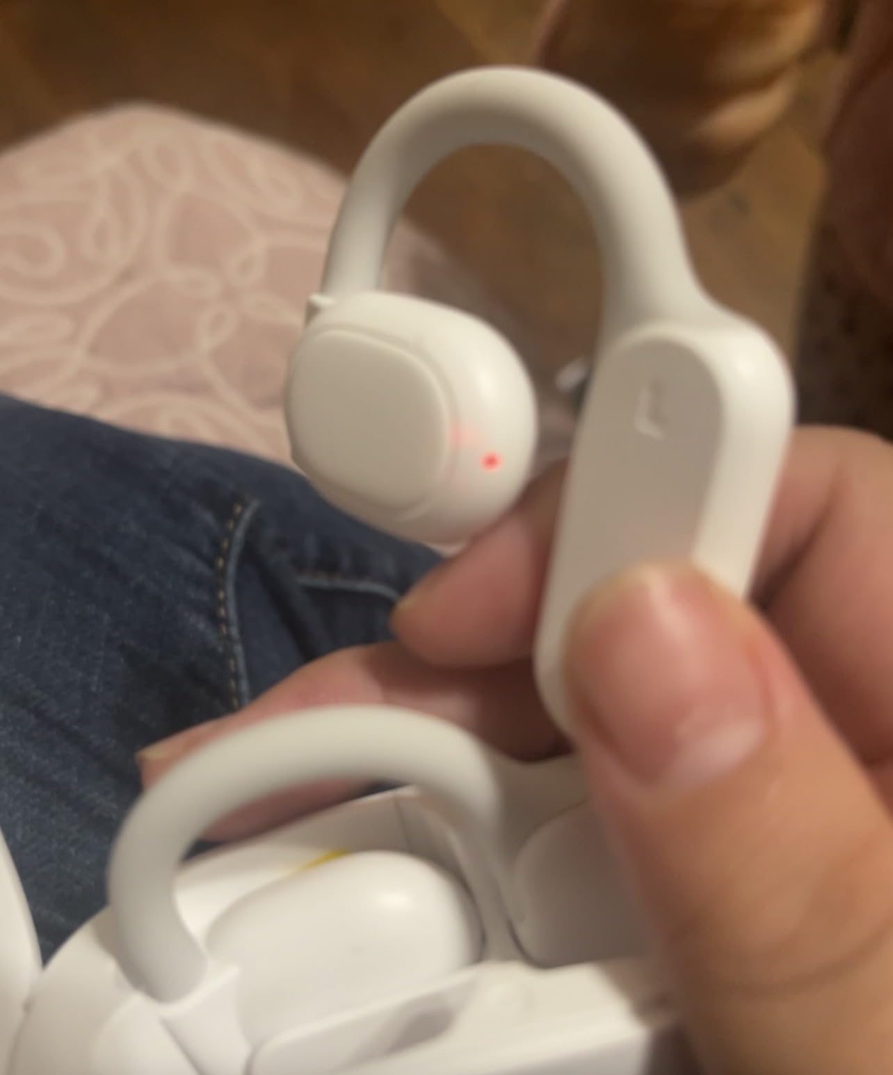 AI Translation Earbuds Real Time 164 Languages 80H Playtime Translator Ear Buds Audifonos Traductores Inglés Español Wireless Earphones Bluetooth AI Headphone for Travel Meeting Learning K08 White customer photo 2