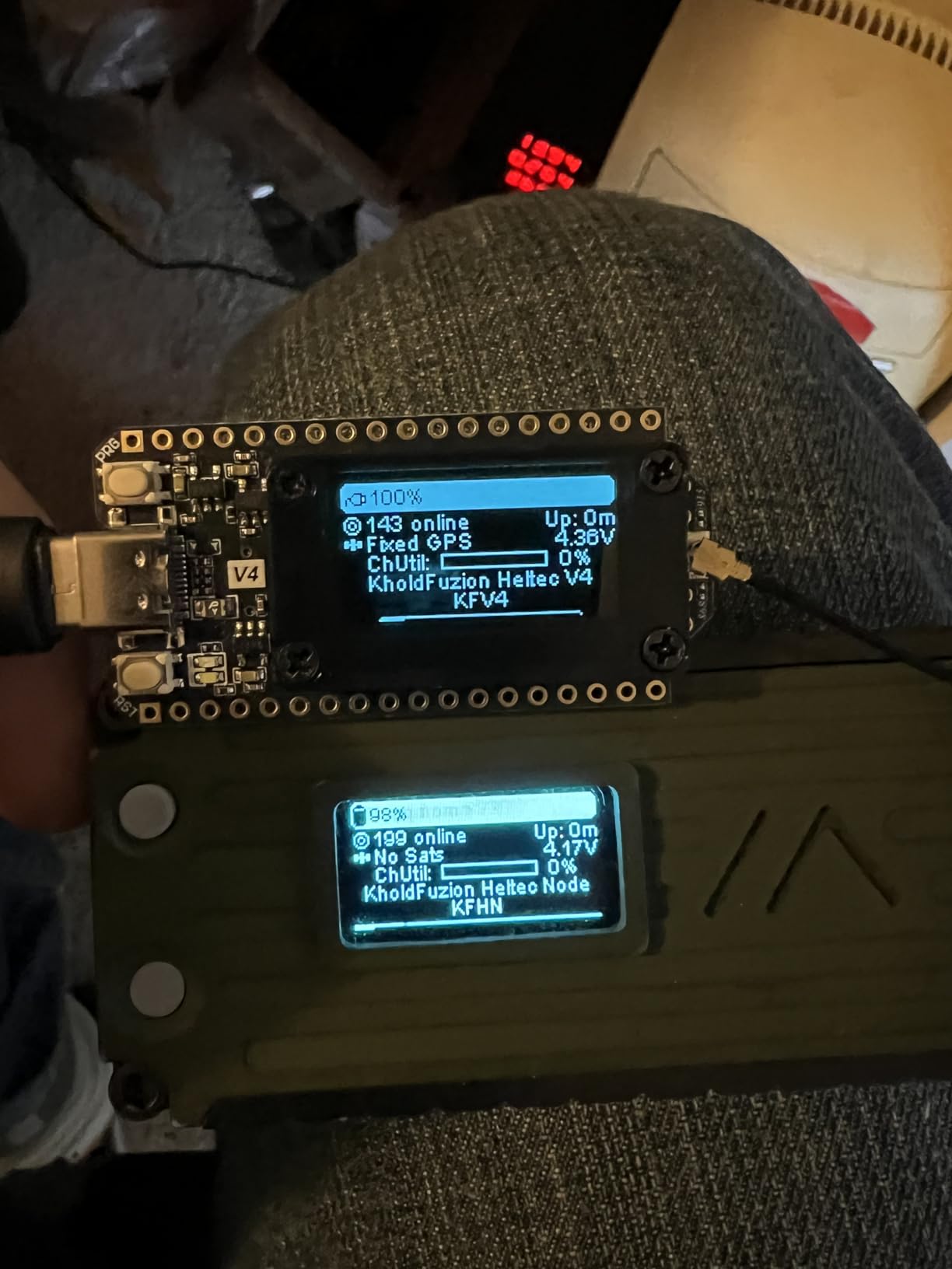 Heltec ESP32 LoRa 32 V4 Development Board with OLED Display Upgraded ESP32 S3 SX1262 27dBm High Power Chip for WiFi Meshtastic IoT Devices Arduino Smart Home and Wireless Communication customer photo 2