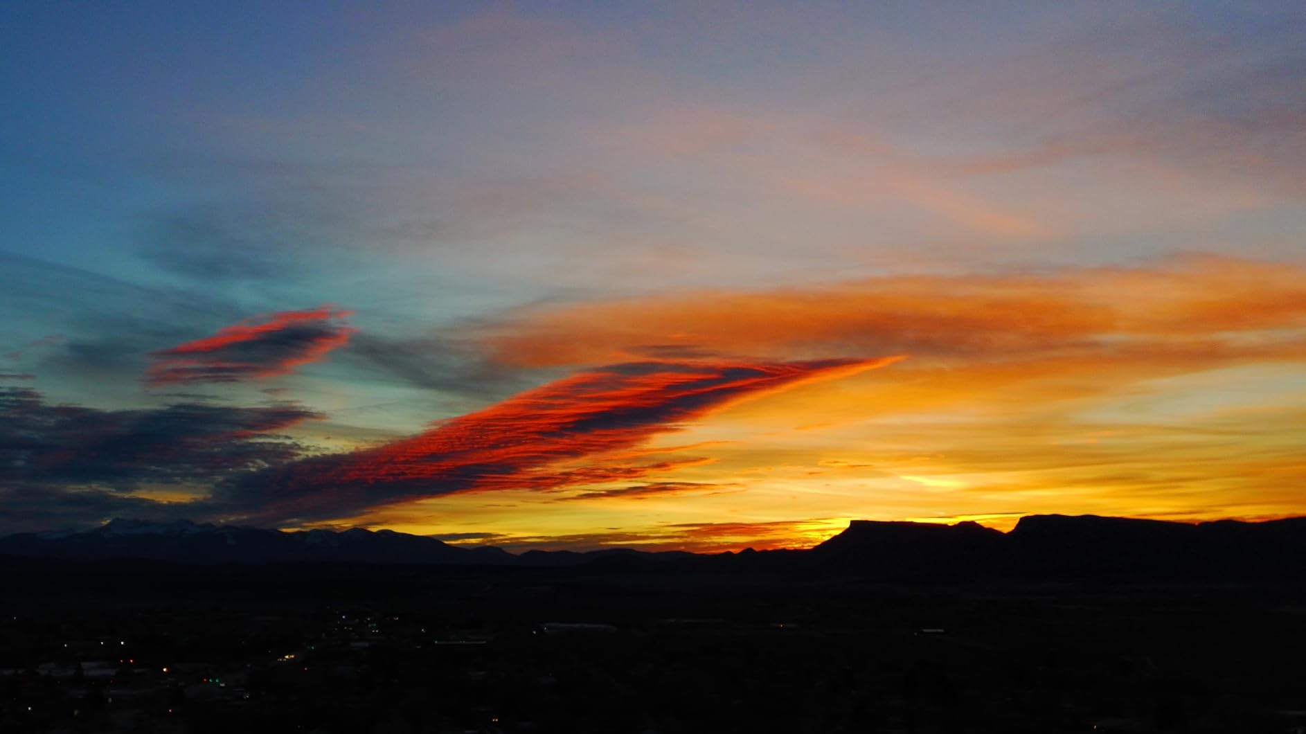 ATOM 2 Fly More Combo with RC PTD 1, Drones with Camera for Adults 4K Video, 8K Photo, 10KM Transmission, 96 Mins Flight, 3-Axis Gimbal, AI Track, Vertical Shooting, AI Night Shot, Under 249g customer photo 2