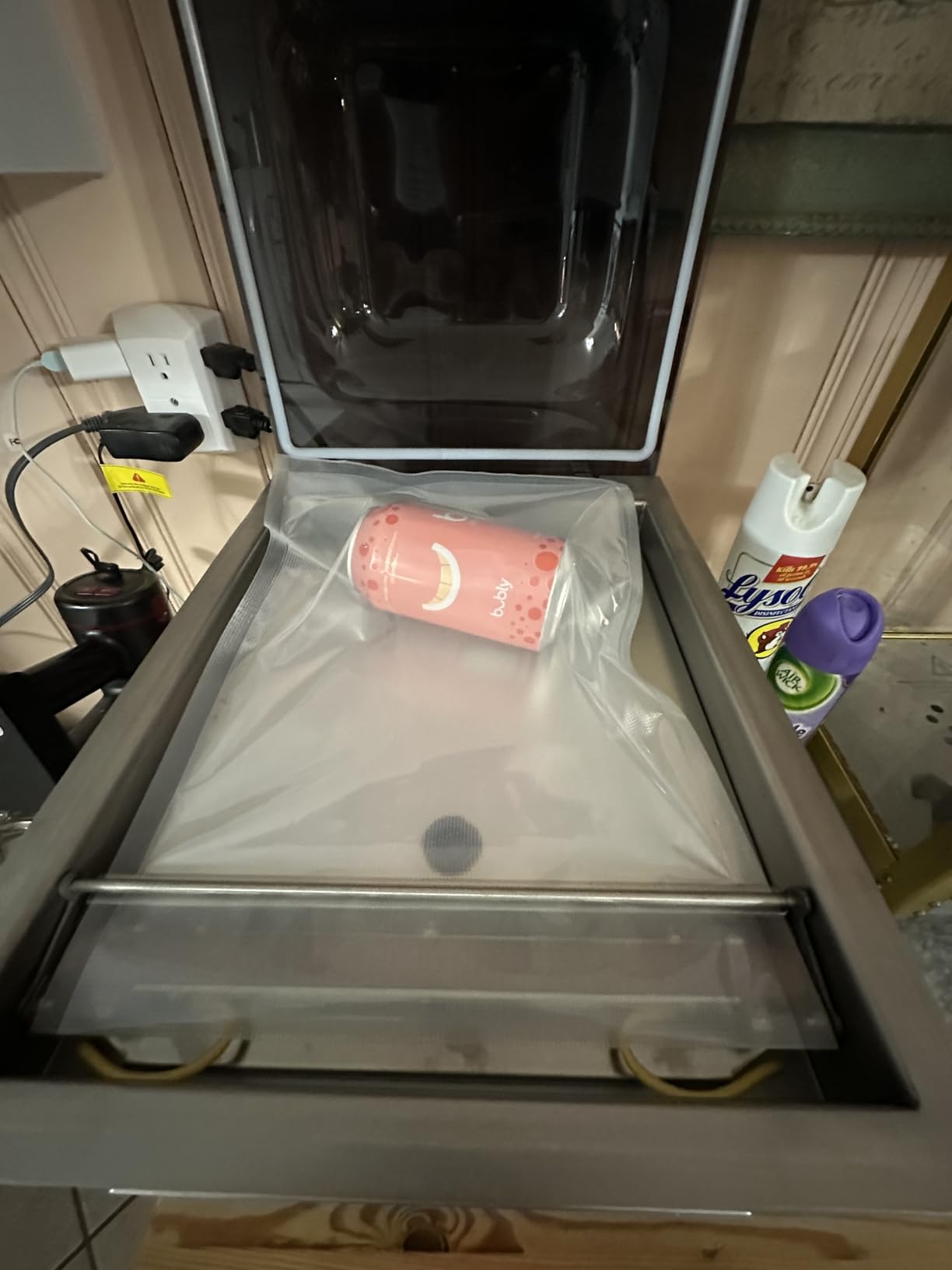 VEVOR Chamber Vacuum Sealer, 380W Vacuum Pump Power, Sealing Bag Packing Machine for Wet Foods, Meat, Compact Design with 11.5 in Sealing Length customer photo 2