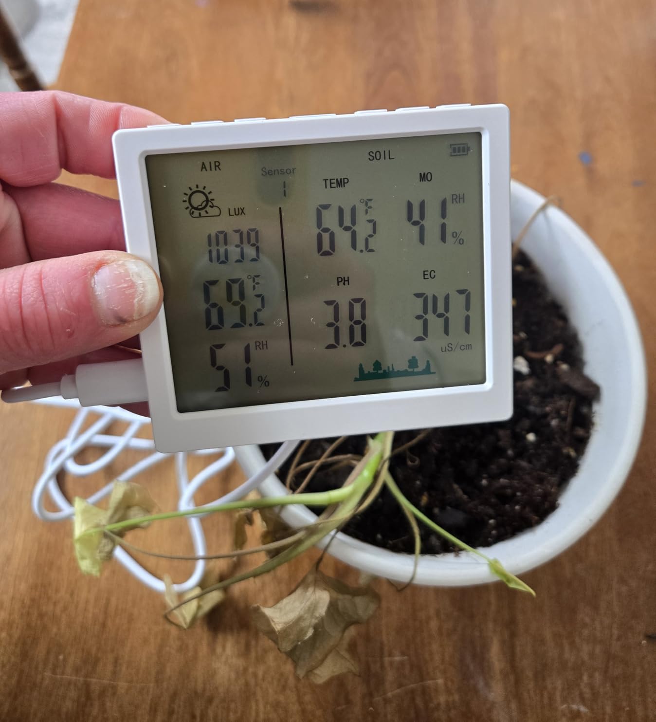 7 in 1 Soil Meter, Digital Soil Test Kit of PH/Sunlight/Fertility/Soil & Air Temp, Humidity Meter for Indoor & Outdoor Plant, Growing Environment Tester with Large LCD Display for Farm, Garden & Lawn customer photo 2