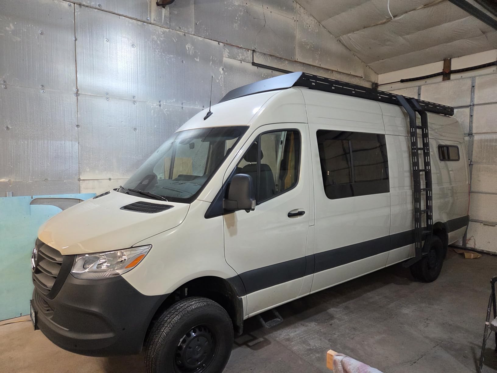Aluminum Roof Rack for Mercedes-Benz Sprinter 144