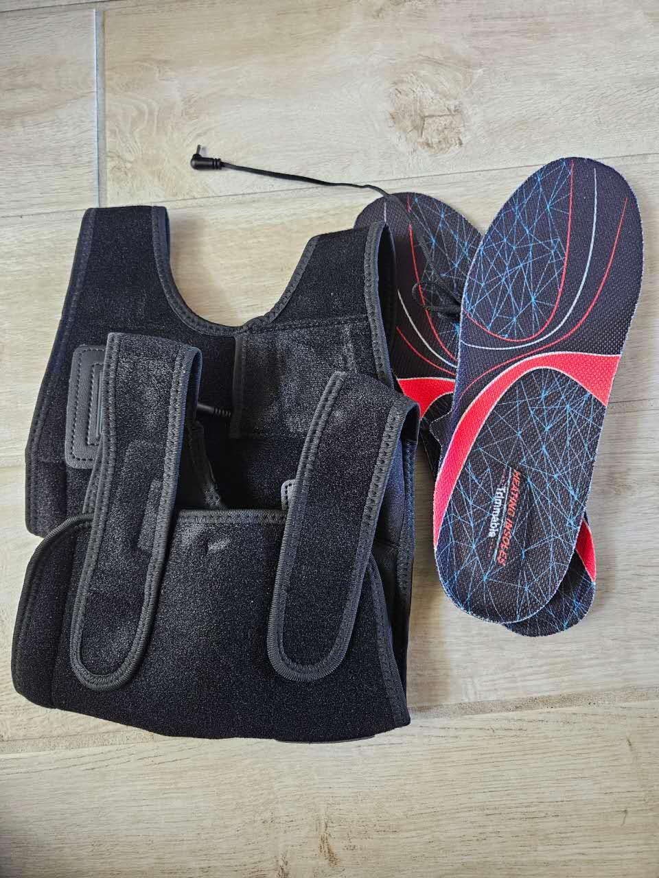 Heated Insoles, Kamlif 7.4V Rechargeable Foot Warmers, Heated Shoe Insoles Winter Thermal Soles for Men and Women, Skiing, Hunting, Hiking, Camping Outdoor Sports customer photo 2