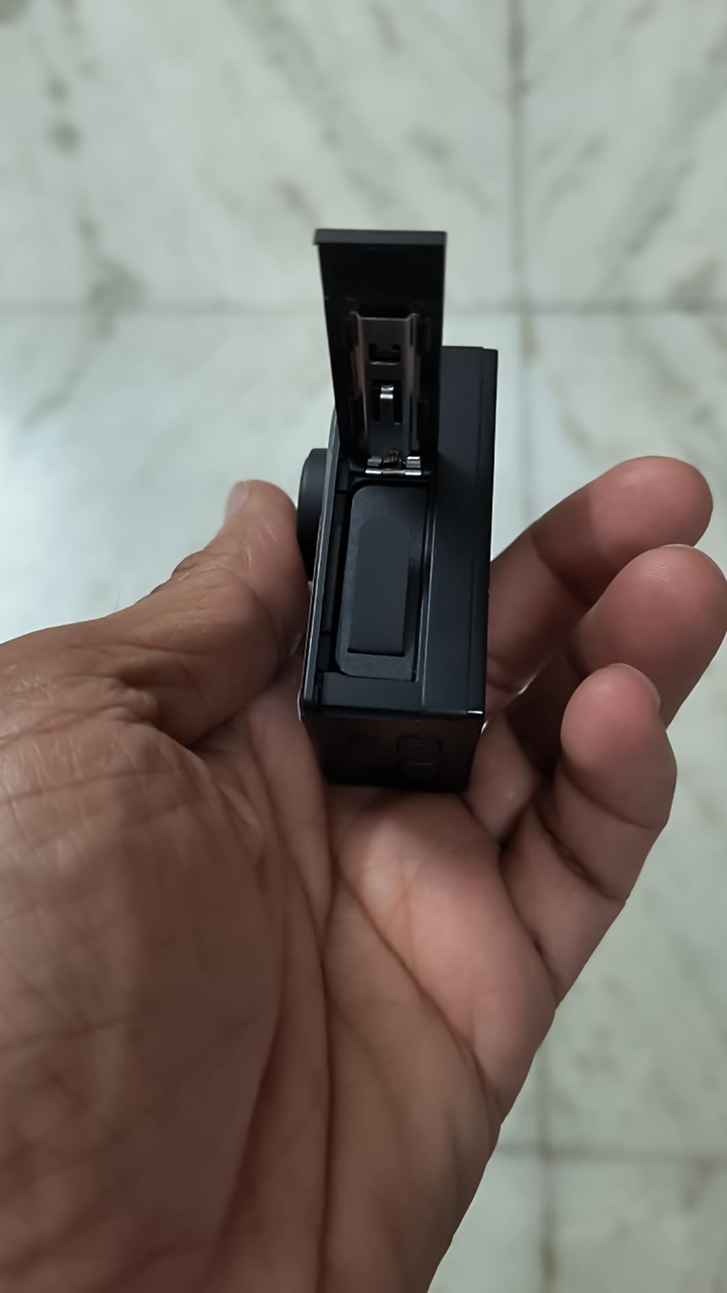 icefox Action Camera 4K 60FPS 20MP, Underwater with EIS,5XZoom,App Support Video&Photo Editing,Waterproof Camera WiFi Remote Control for Cycling, Swimming, and Diving customer photo 1