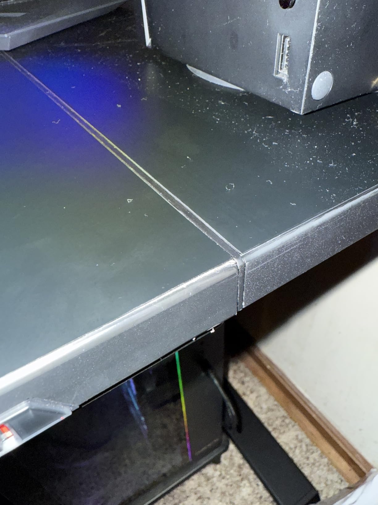 Secretlab Magnus Evo Electric Standing Desk with Magnetic Cable Management customer photo 1