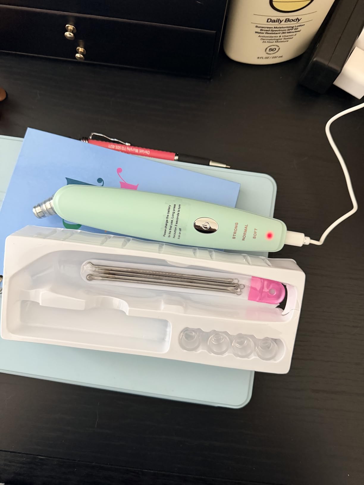 Blackhead Remover Pore Vacuum Cleaner - Upgraded Facial Pore Cleaner - Electric USB Pore Vacuum with 5 Probes - Upgraded Blackhead Suction Tool - Blackhead Remover Kit customer photo 1