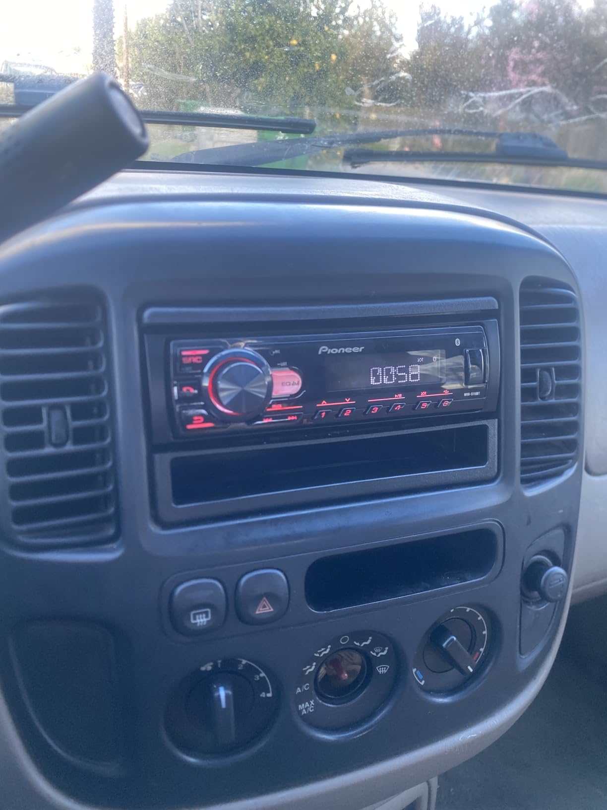 Pioneer MVH-S110BT 1-Din Digital Media Receiver Car Stereo - Bluetooth, USB Input, 50W x 4 Output, AM/FM Radio, iPhone & Android Compatible, Front & SW (Mono) RCA Output customer photo 1