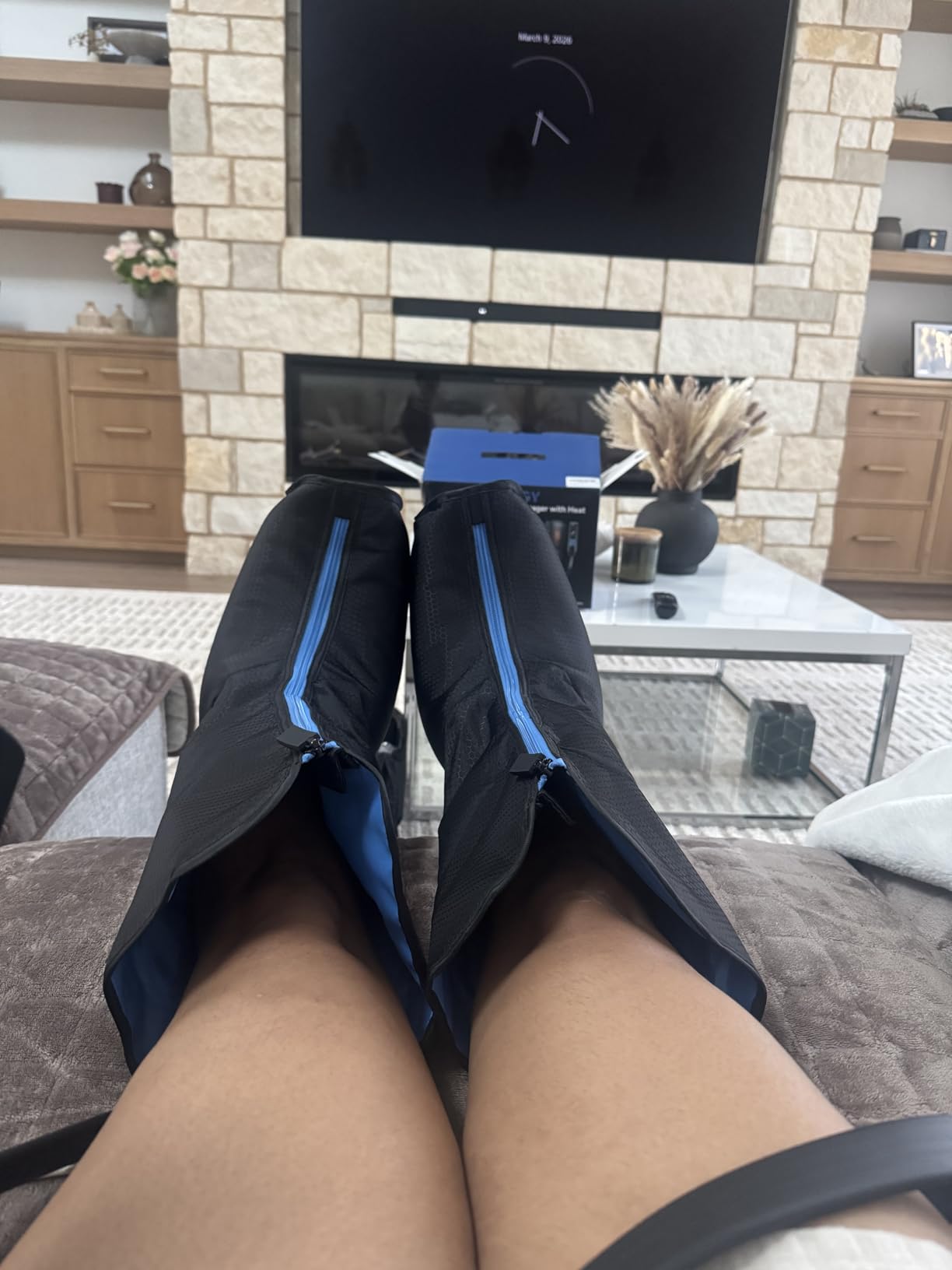 Air Compression Leg Massager with Heat : MUSUGY Sequential Foot and Calf Massager for Circulation and Pain Relief, with 9 Intensity, 6 Modes, 3 Heat - for Mom, Dad, Standing Jobs & Daily Relaxation customer photo 2