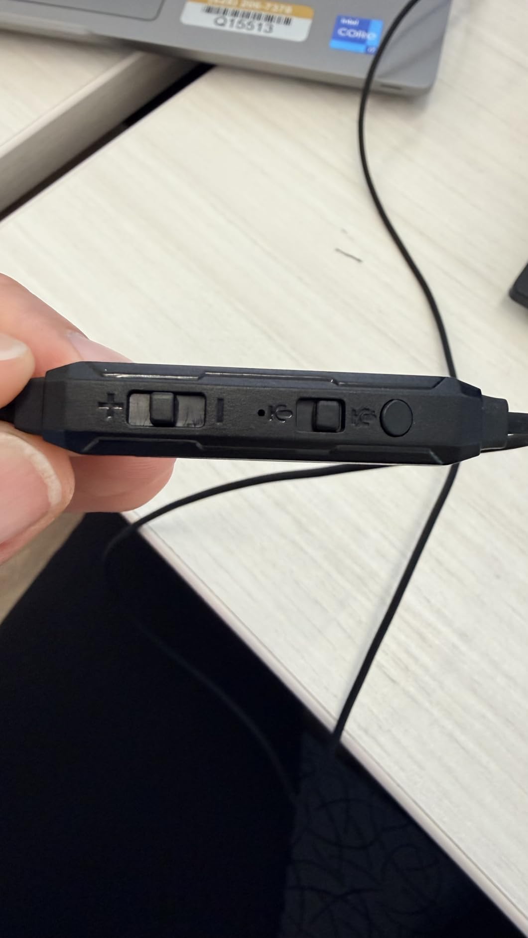 VersionTECH. Wired Gaming Earbuds with Mic, in-Ear Gaming Earphones with Dual Audio Drivers, in-Line Controls, HiFi Noise Cancelling Headphones for PC, Nintendo Switch, Xbox Series X|S, PS5, PS4 customer photo 2