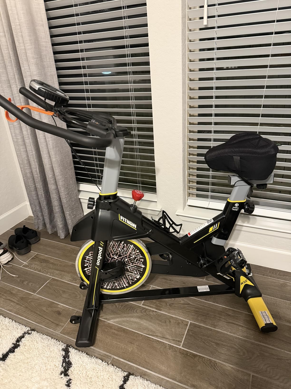 pooboo Exercise Bike, Adjustable Magnetic/Brake Pad Resistance Silent Belt Drive, Indoor Cycling Bike customer photo 2