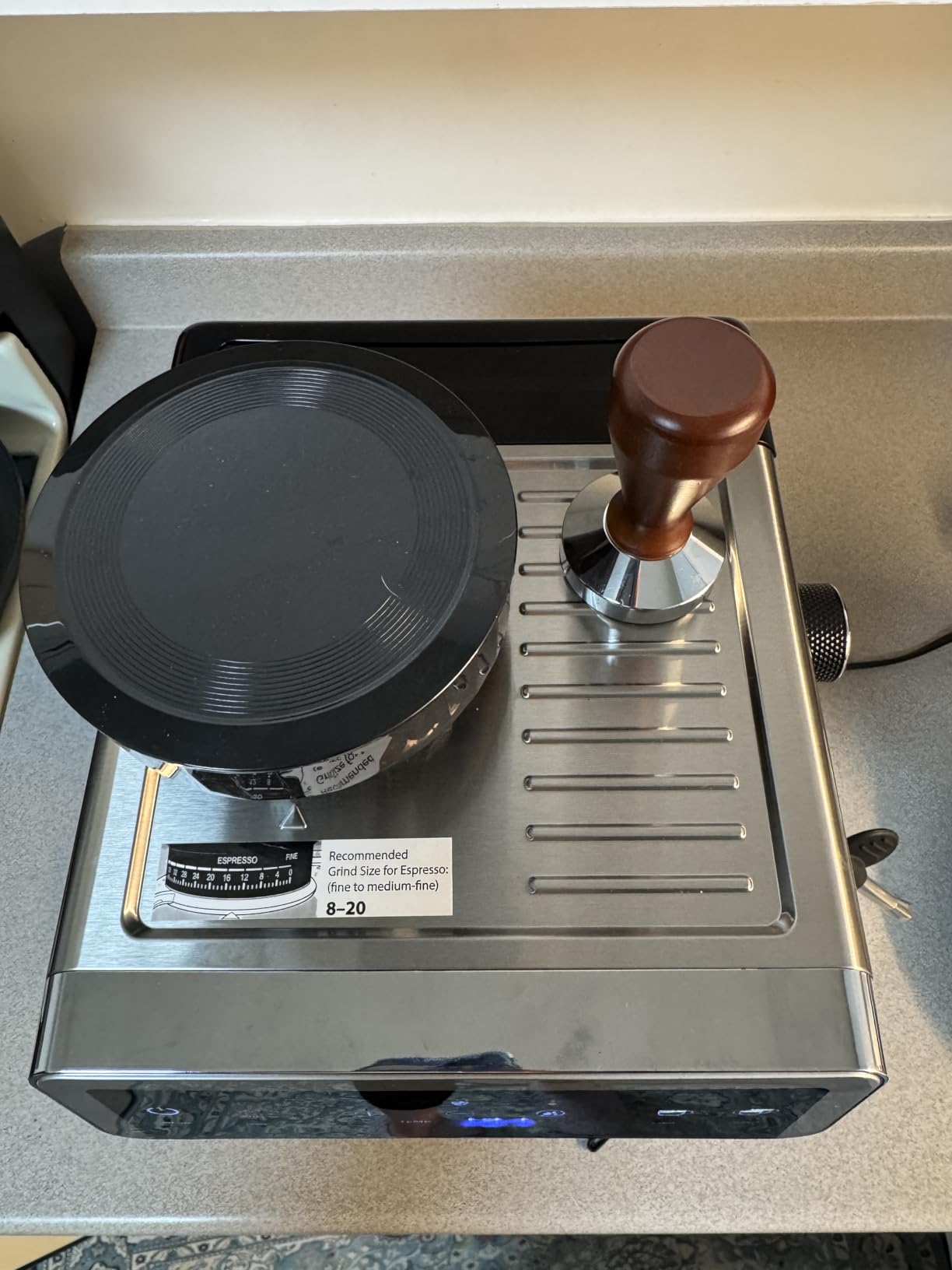 AMZCHEF Espresso Machine With Grinder, 190-201F Temp Control Coffee machine with 44 Grind Setting, Milk Frother, Touch Screen, Cold Brew, Sliver customer photo 2