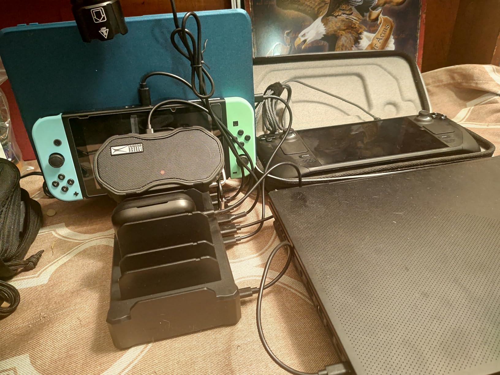 750W Charging Station for Multiple Devices, Zobirez 10-Port Fast Charger, 5 USB-C 120W Each and 5 USB-A 30W Each, Desktop Charging Hub for Laptop Phone Tablet, Black customer photo 2