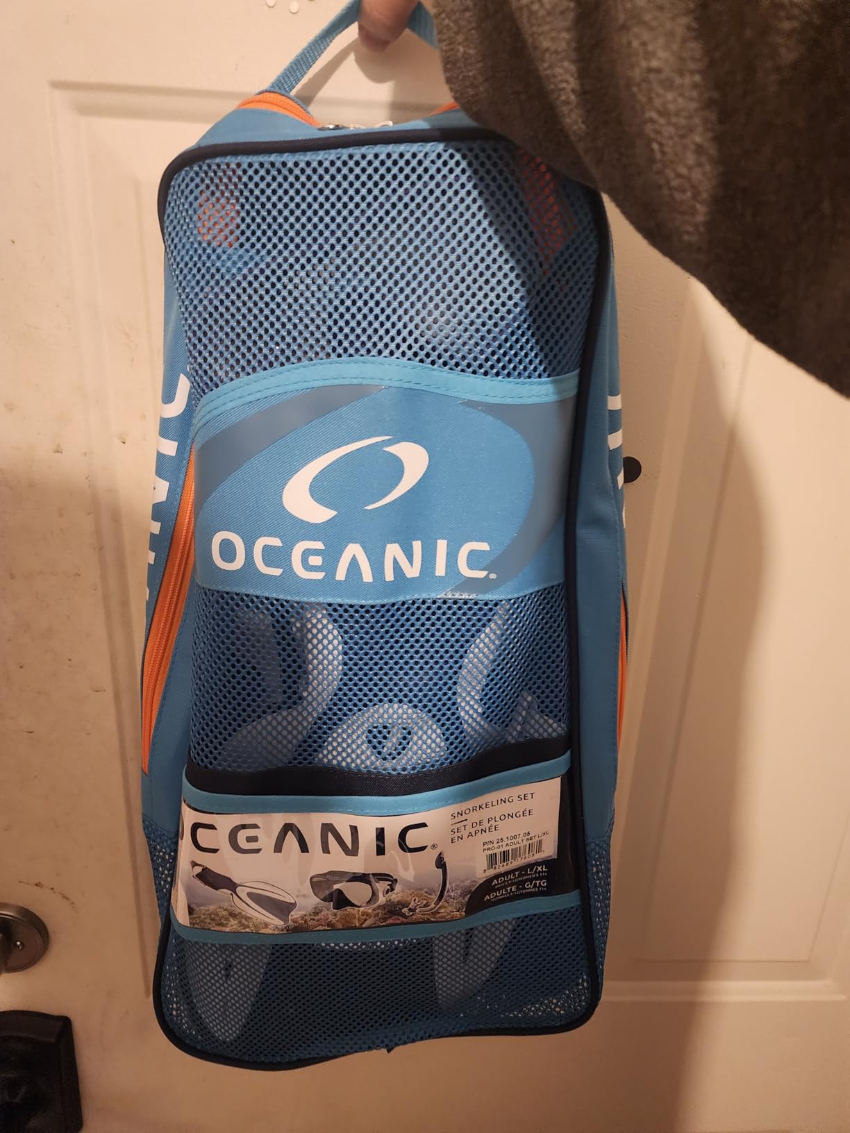 Oceanic Snorkel Set Adult - Premium Snorkeling Gear for Adults with Dry-Top Snorkel, Tempered Glass Mask & Adjustable Fins - Leak-Proof Silicone Seal Kit for Clear Underwater Vision customer photo 1