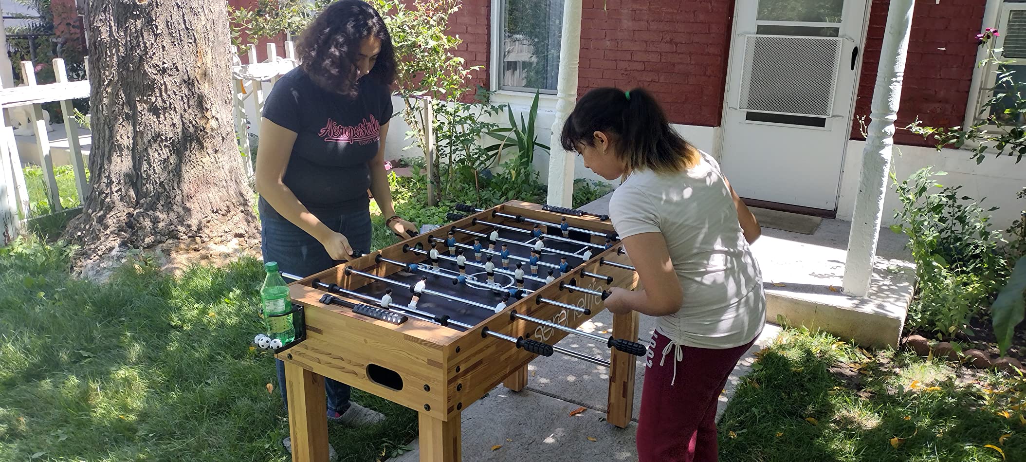 SereneLife 48in Competition Sized Foosball Table - Height Adjustable Arcade Soccer Set for Home, Game Room, Man Cave - Includes 2 Balls & 2 Fold-Out Cup Holders, Natural customer photo 1