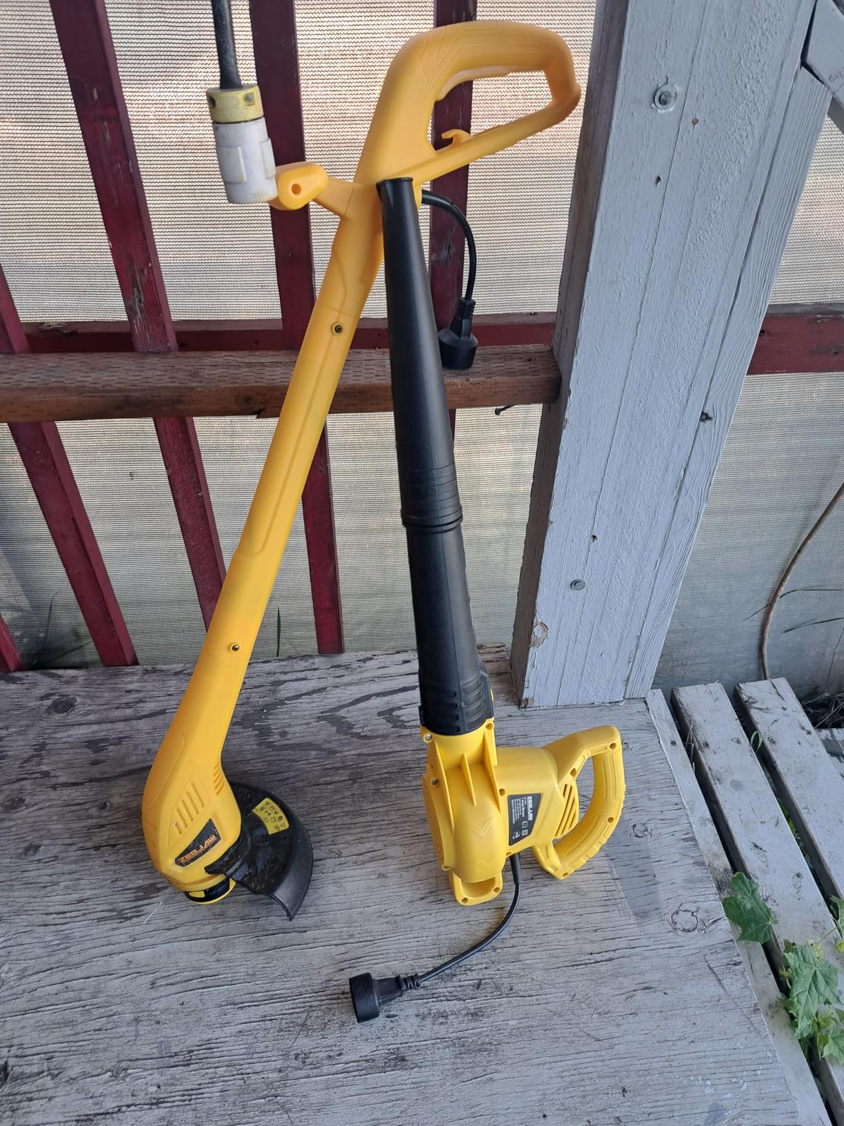 3-in-1 Cordless Leaf Blower & Vacuum, Leaf Vacuum Mulcher with Bag, 40V 170MPH 360CFM 5 Speeds Electirc Leaf Blowers for Lawn Care 2x4.0Ah Battery & Charger Included customer photo 1