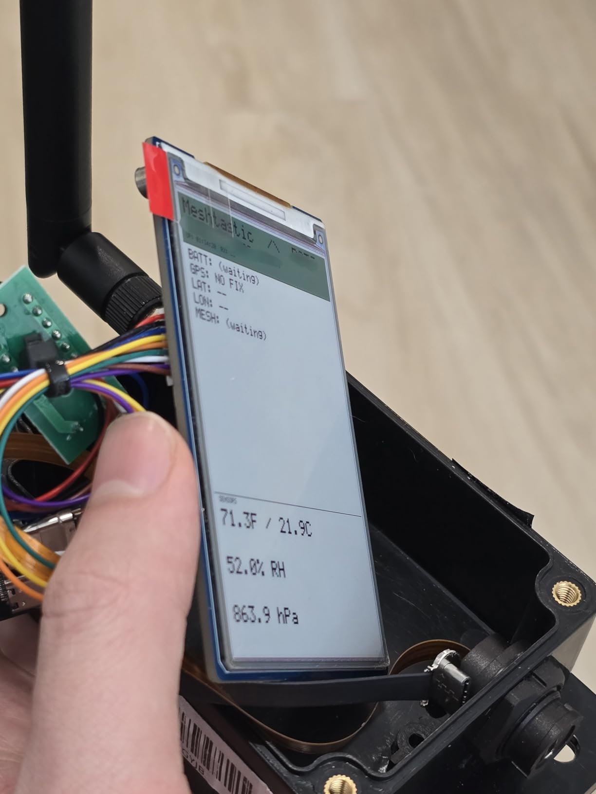 Waveshare 3.6inch E Ink Spectra 6 (E6) Full Color E-Paper Display, 600x400 Pixels, SPI Communication, with HAT+ Standard Driver Board, E-Ink Display customer photo 1