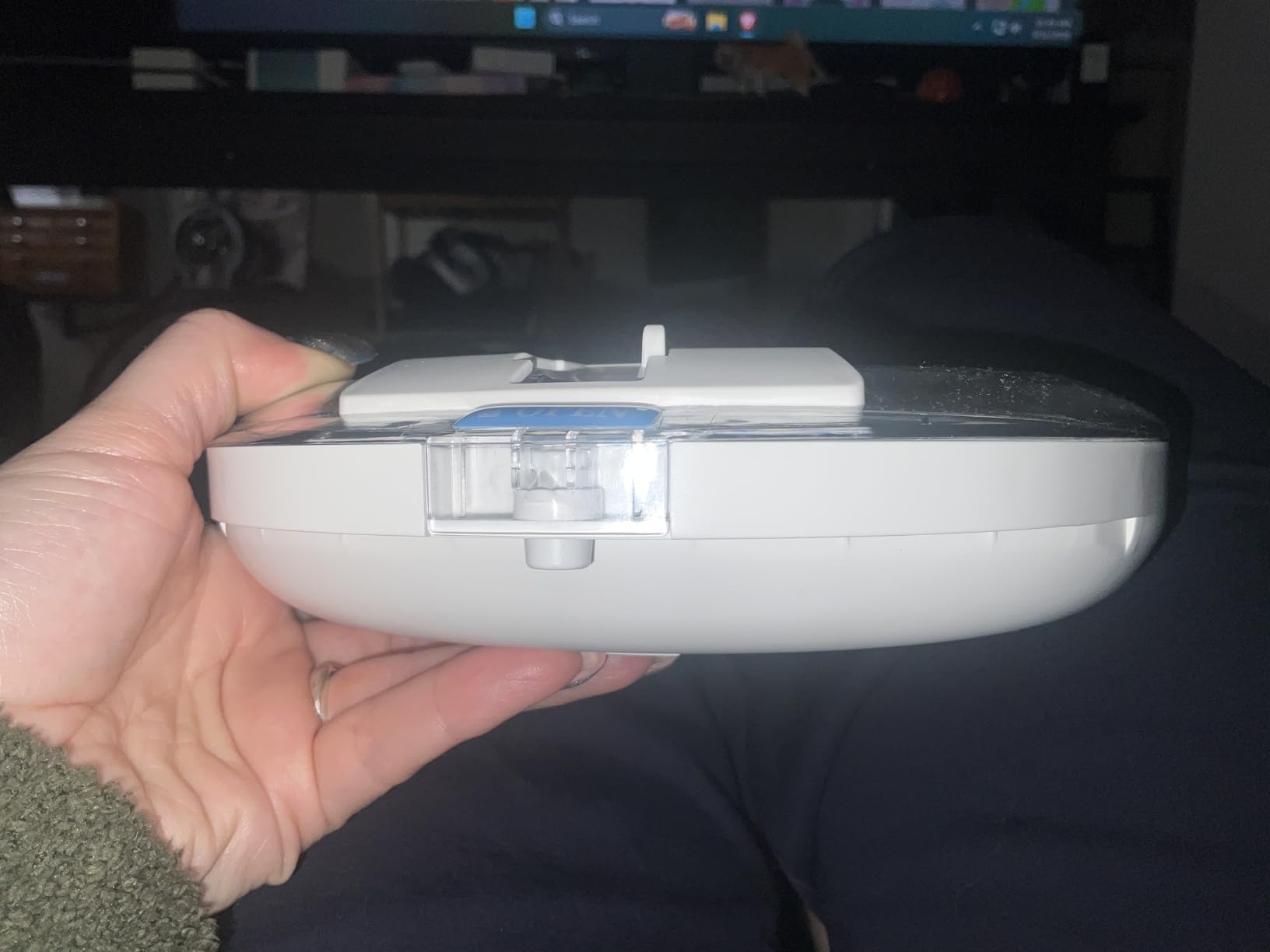 Betife 2nd Gen Automatic Pill Dispenser for Elderly with Alarm - 28 Slots, Key Locked, Alarm & Light Reminder, Mix-Proof, XL Display, 6 Dosage Rings, Easy Setup for Daily Medication customer photo 1