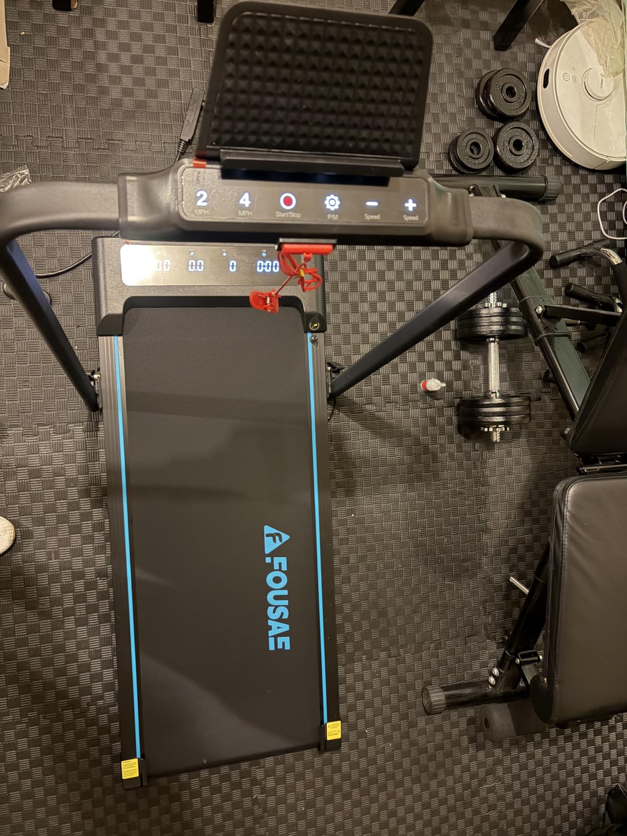 Walking Pad with 10% Incline Treadmills for Home, 4 in 1 6.2MPH Walking Pad Under Desk Treadmill with Full Screen LED Display, 2.75HP Brushless Drive, 12 HIIT Programs, 350 LBS Weight Capacity customer photo 2