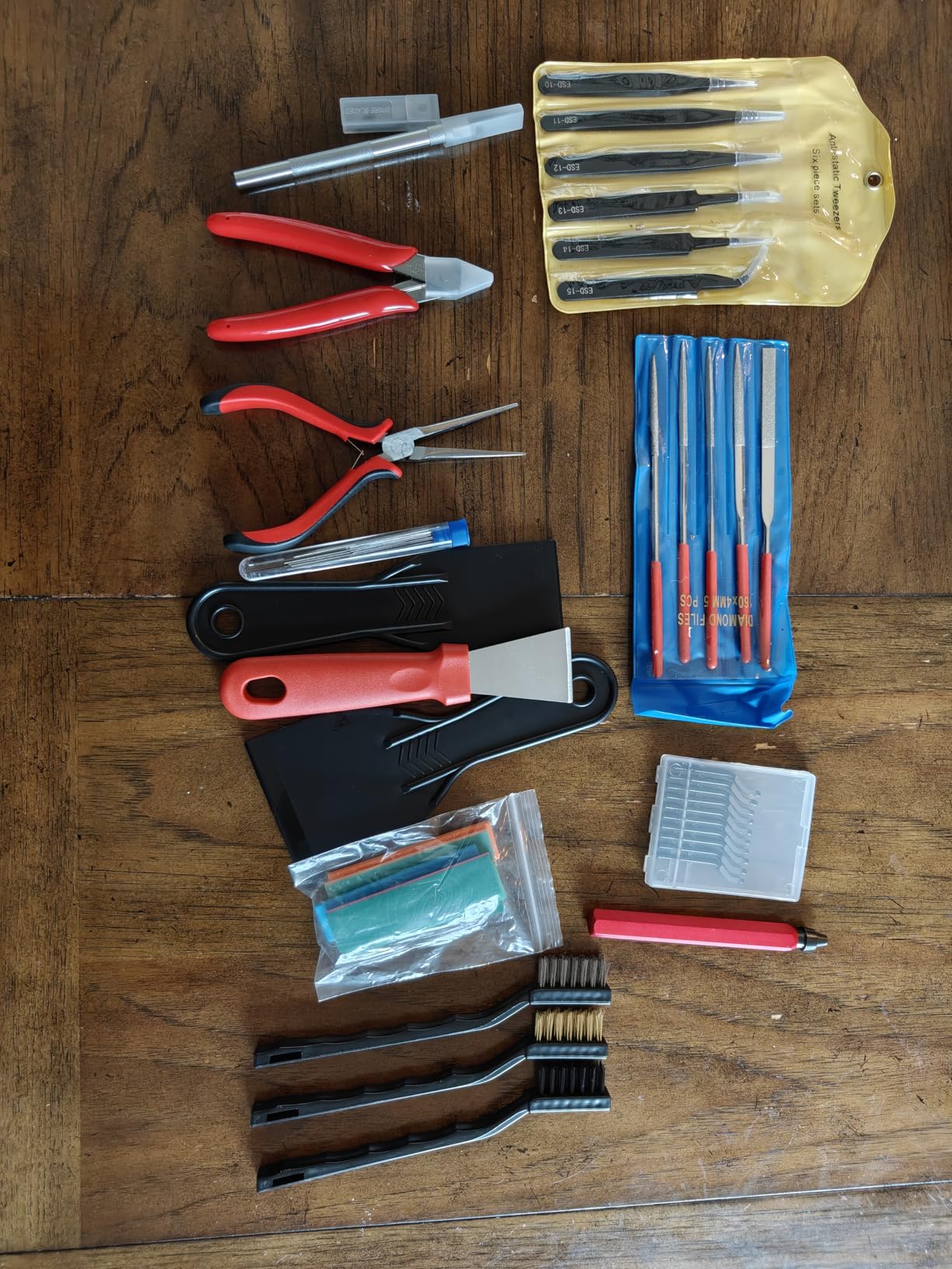 3D Printer Tools Kit,40Pcs 3D Printer Accessories for FDM Printers,Includes Removal Scrapers,Deburring & Finishing Tools,Sanding Sponges,Nozzle Cleaner, Metal Files,Brushes and Engraving Knife customer photo 1