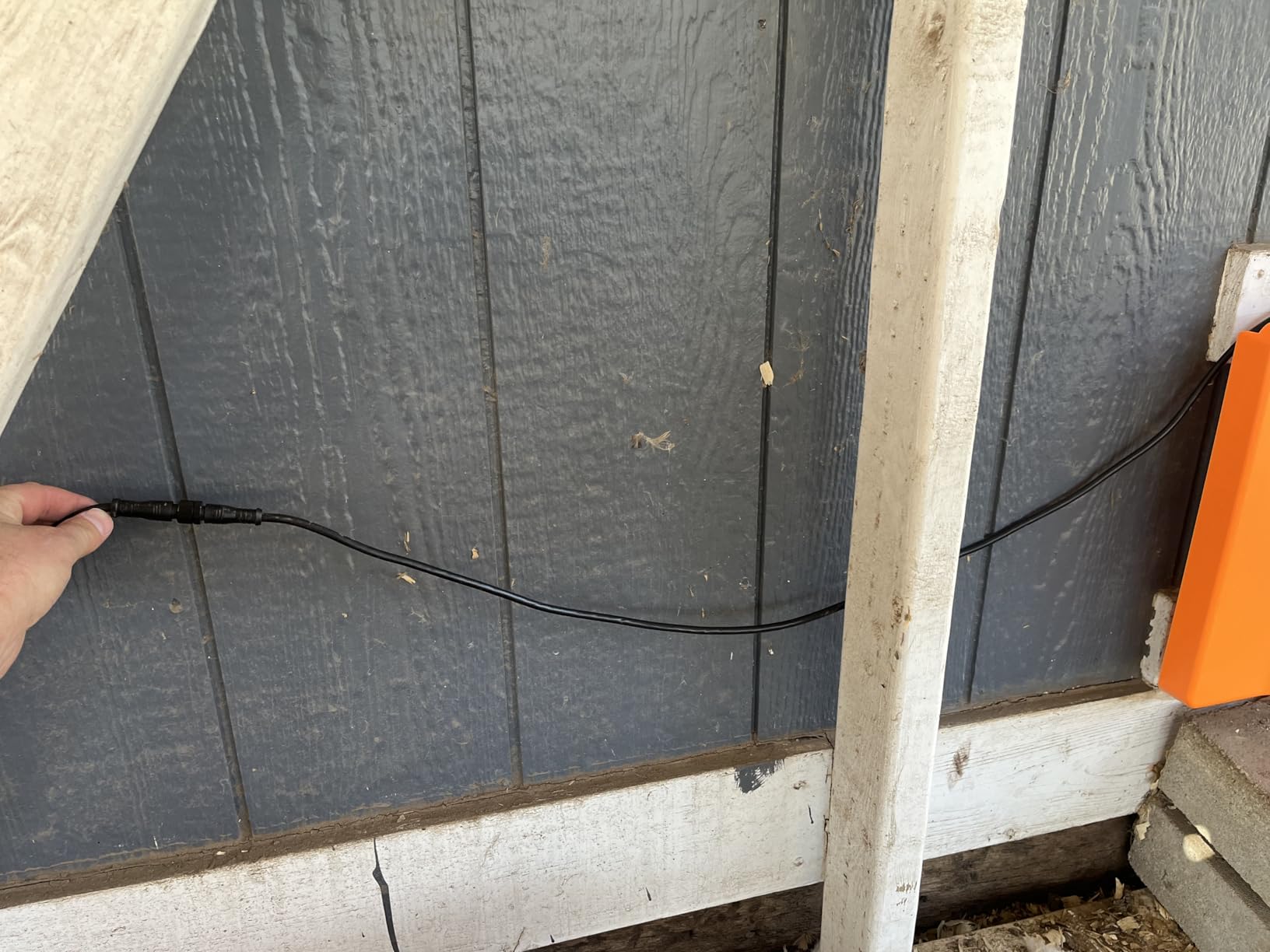 Solar-Powered Automatic Chicken Coop Door, Dual Motor Coop Door with Light Sensor, Timer & Manual Mode, Chicken Opener with Anti-Pinch System, Detachable Controller, Dual Power Options, Weatherproof customer photo 2