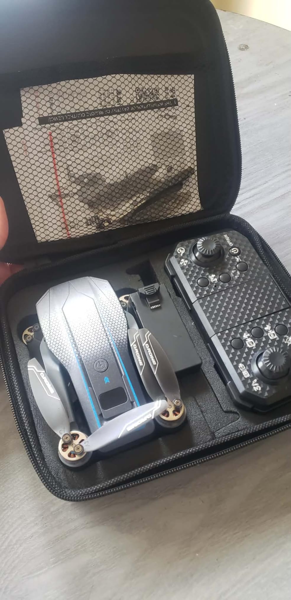 Foldable FPV Drone with 1080P Camera, RC Mini Drone for Kids and Adults, 2 Batteries, Carrying Case, Gesture Control, Altitude Hold, One-Key Launch/Landing, and 3D Flip Function customer photo 2