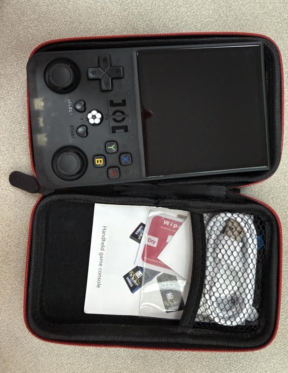 R36MAX Retro Handheld Game Console, 4.0 Inch 720x720 IPS Screen, 64GB Built-in 18,000+ Classic Game, Portable Hand Held Open Source Linux System, 4000mAh Battery Retro Gaming Console(Black 64GB) customer photo 2