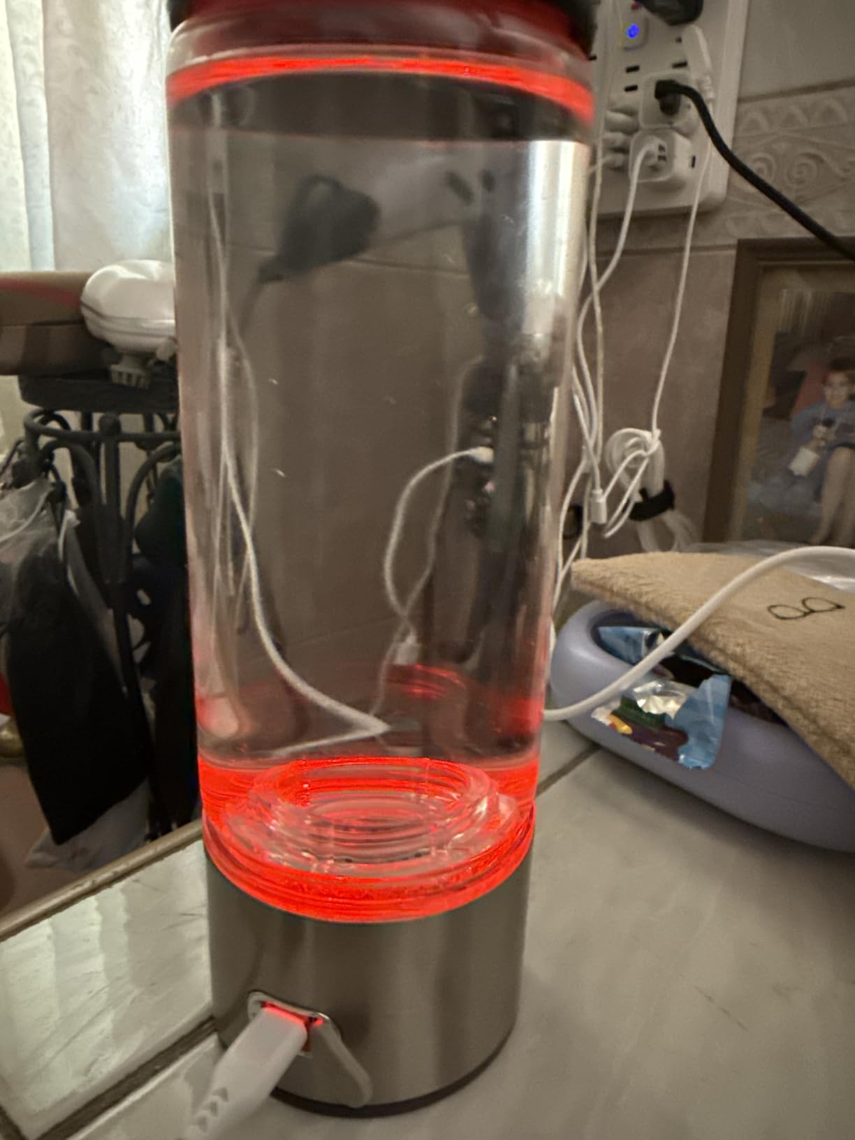 2026 New Hydrogen Water Bottle, 2800PPB in 3Min, SPE PEM Tech, Portable 16OZ, Rechargeable Hydrogen Water Bottle for Travel, Home, Office customer photo 2