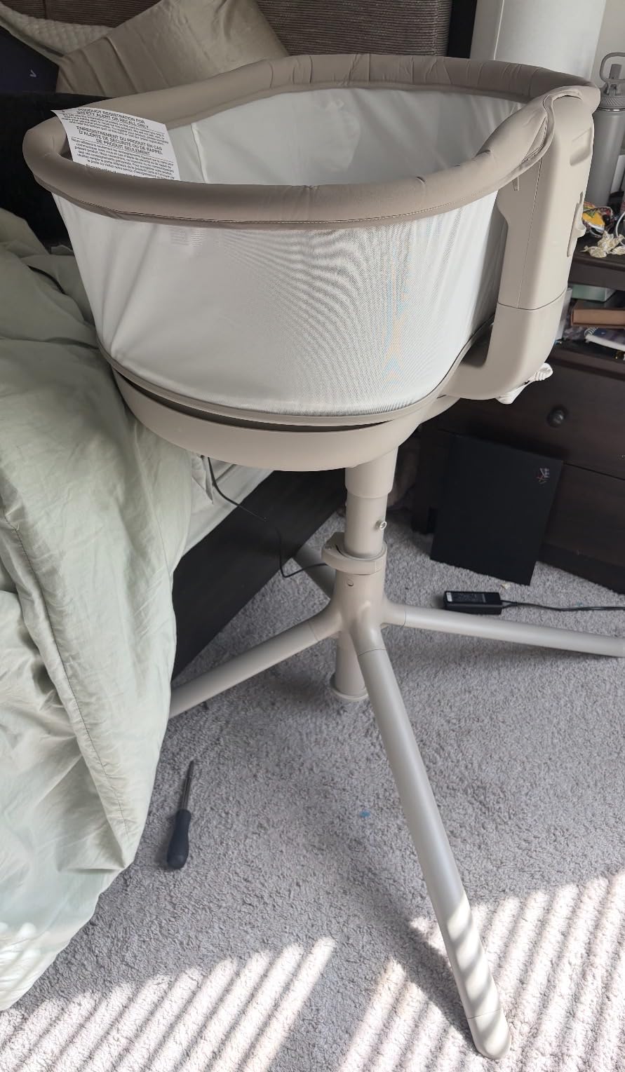 HALO BassiNest Connected Swivel Sleeper 3.0 - Smart Bassinet with AutoSoothe™, 360° Swivel, Cry Detection, Rocking, Vibration & Soothing Sounds, Easy Lowering Wall, Warm Grey customer photo 1