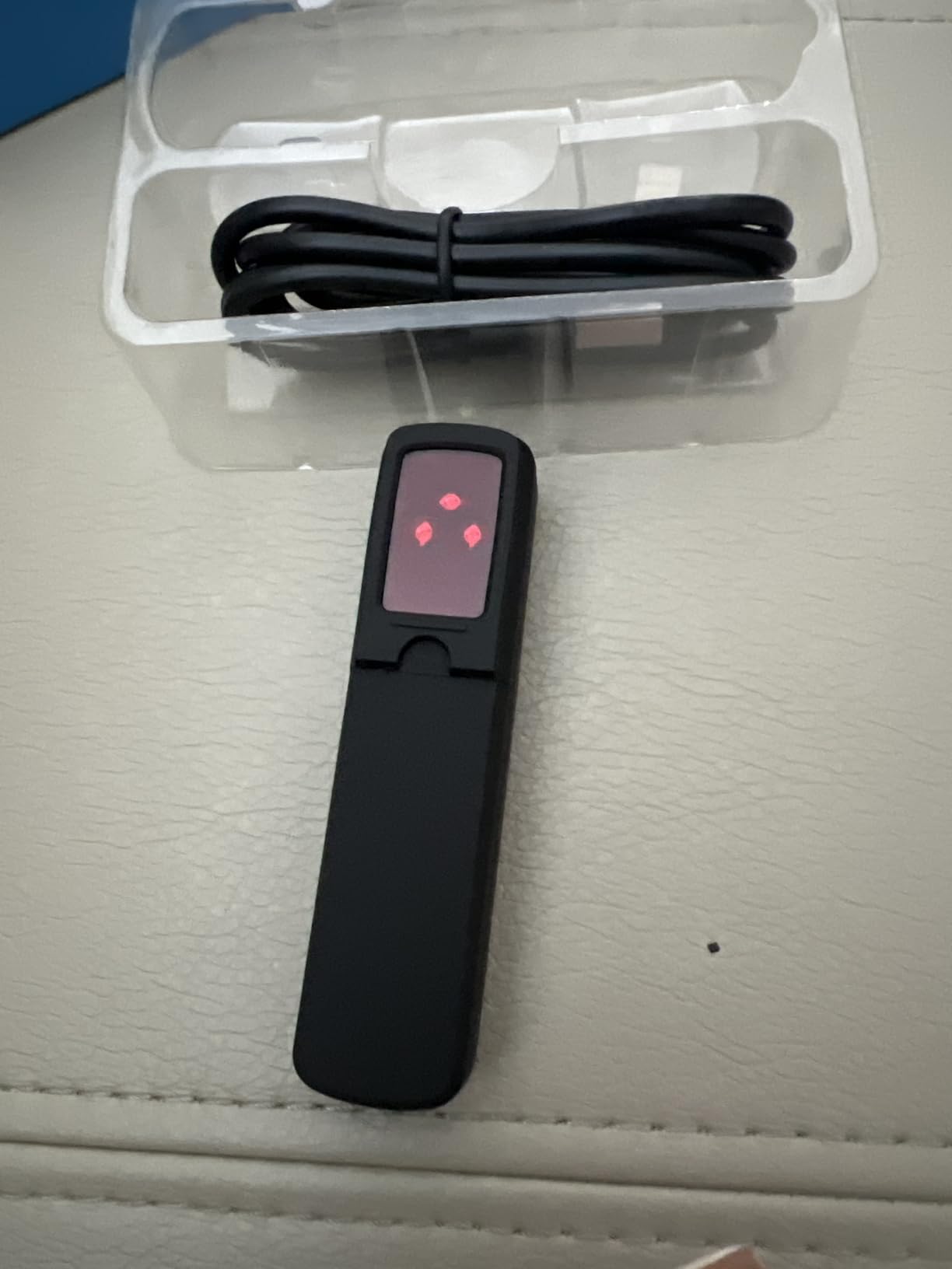 AI Hidden Camera Detector, Anti-Spy Camera Finder RF Signal & WiFi Scanner Hidden Devices Detector for GPS Trackers, 4 Modes for Hotel, Bathroom, Office, Car Travel Security (Black) customer photo 2