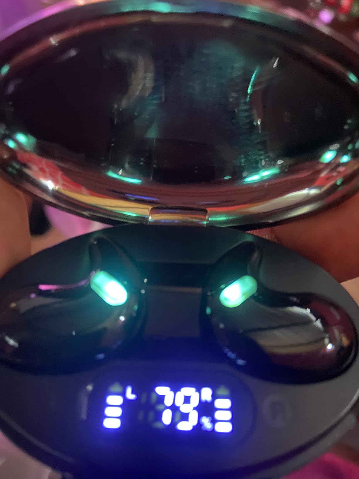 Sleep Earbuds Ultra-Thin Wireless Bluetooth 5.3 Earbuds for Side Sleepers, Noise Blocking Sleep Headphones with 6H Playtime, Ergonomic Mini Design for Small Ears (Deep Green) customer photo 2