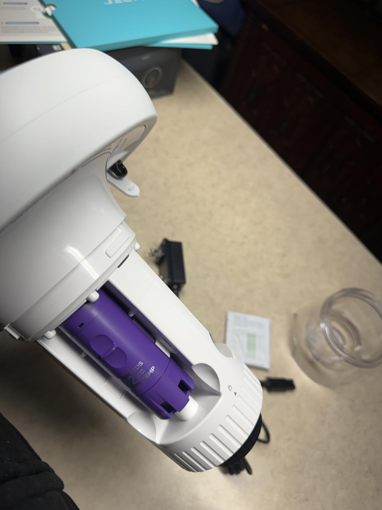 AIPER HydroComm Smart Pool Monitor, 24/7 Automatic Water Testing for Pools, Hot Tubs & Spas, 5-in-1 Accurate Digital Tester, App Control, Customized Optimization Tips, White customer photo 2