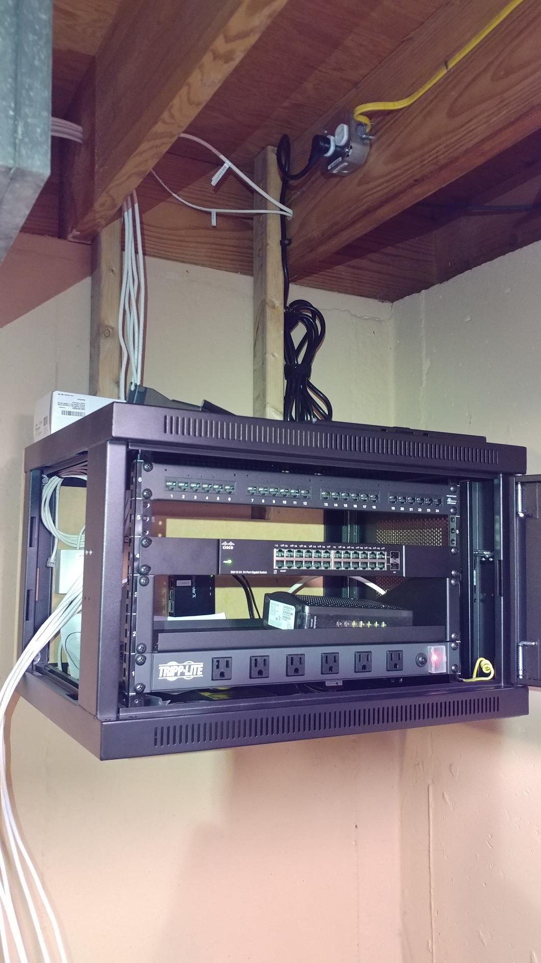 Tripp Lite 12-Outlet Rack Mount Power Strip PDU, Six Front & Six Rear Facing Outlets, 15A, 120V, 15ft Cord with Right-Angle Plug, Horizontal 1U Rack Mount, Black customer photo 2