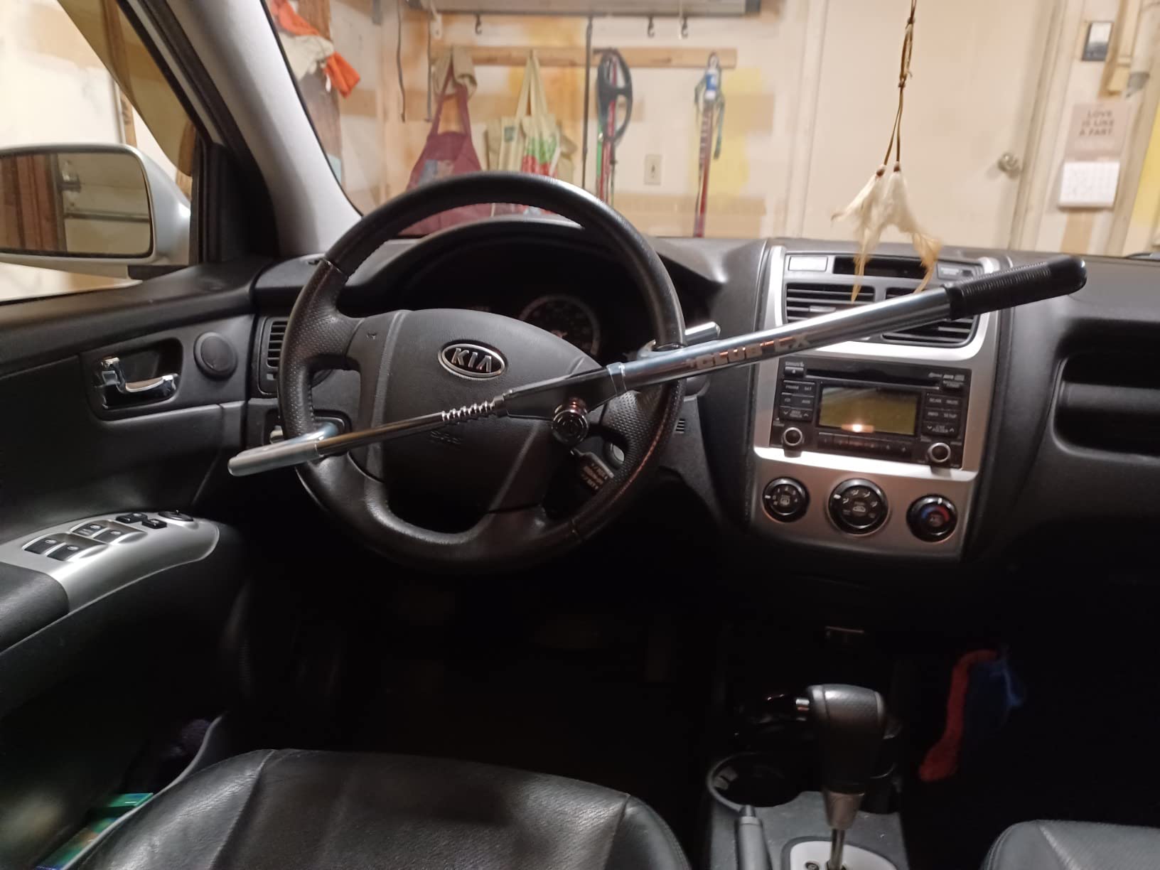 Winner International The Club 1100 LX Series Steering Wheel Lock, Red, Large customer photo 1