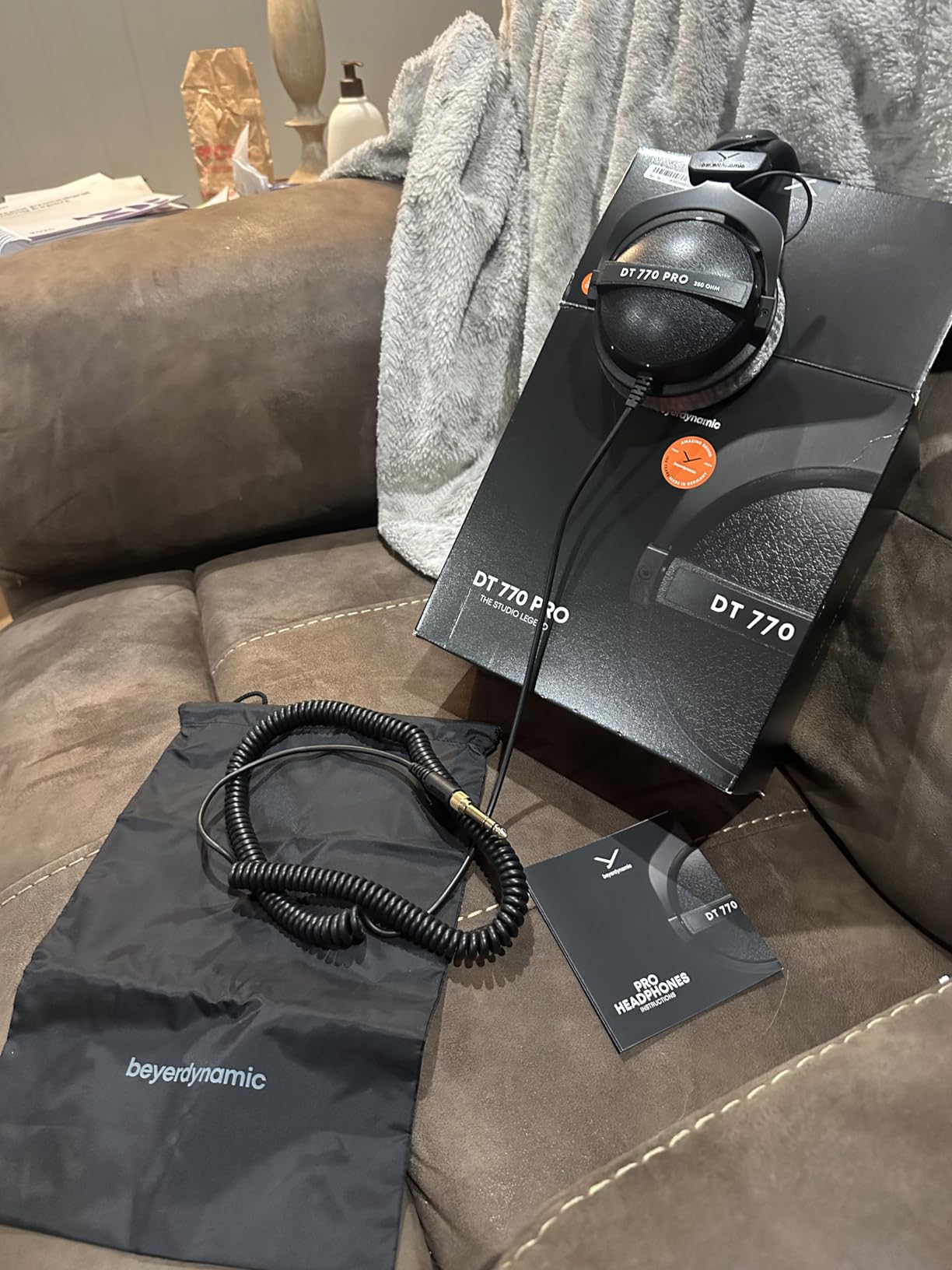 Beyerdynamic DT 770 PRO 250 Ohm Closed Back Professional Studio Headphones customer photo 1