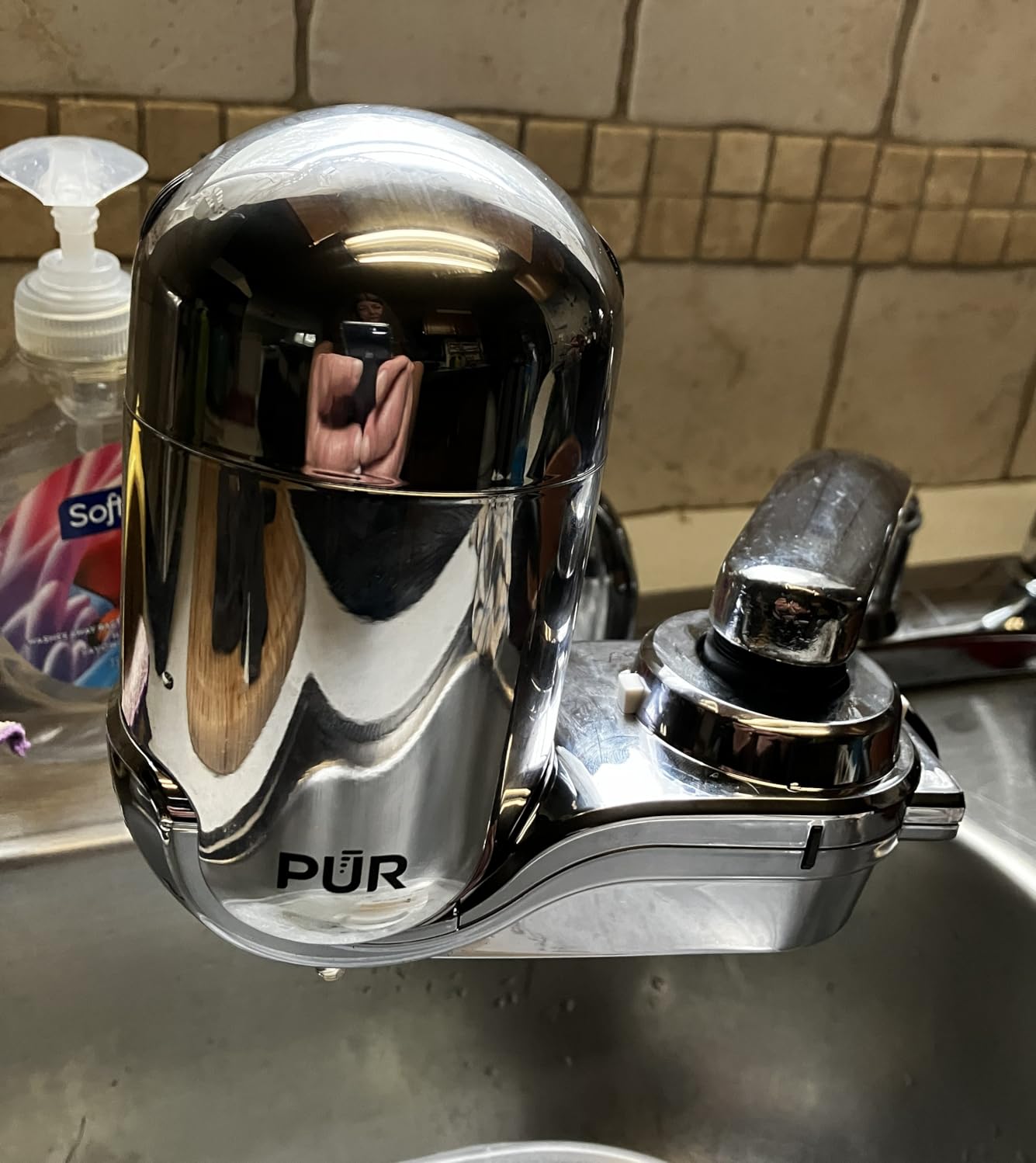 PUR Plus Vertical Faucet Mount Water Filtration System, Lead-Reducing Filter, Great-Tasting, Easy Install, Lasts 100 Gallons, Faucet Water Filter, Compatible with Sinks with External Aerators, Chrome customer photo 1