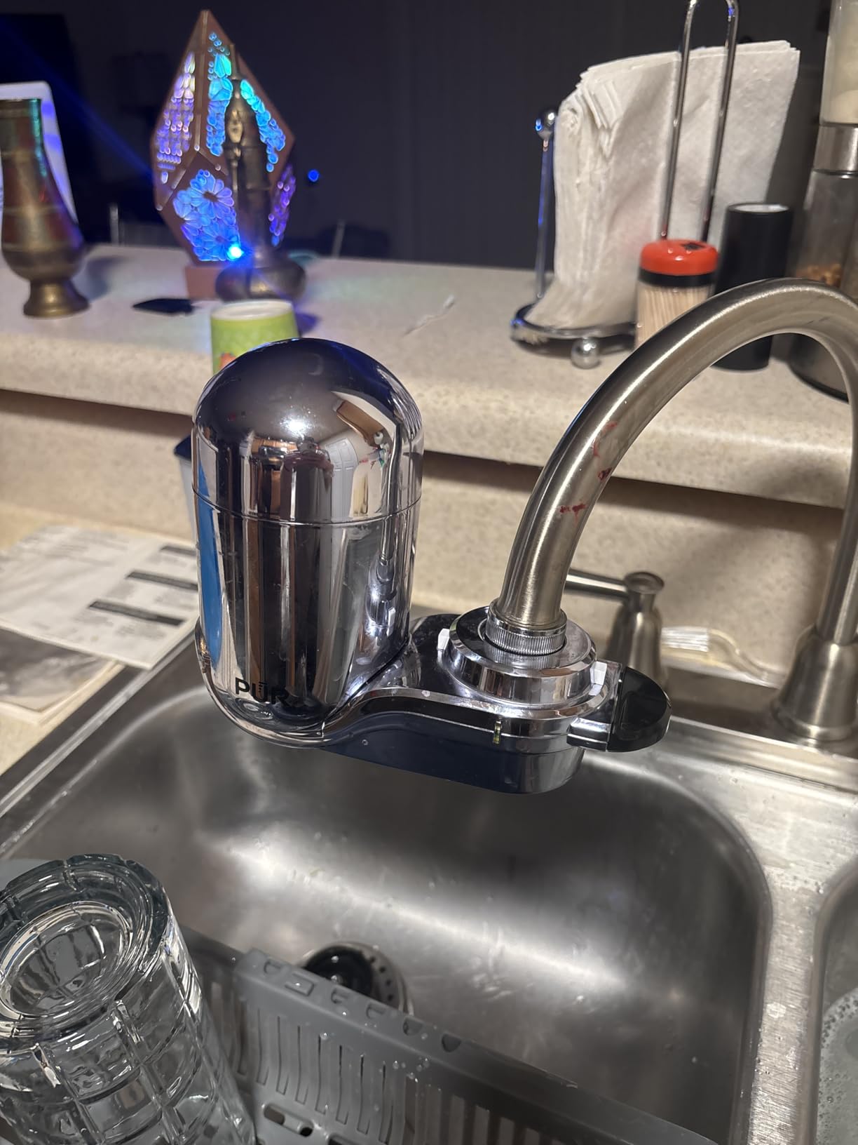 PUR Plus Vertical Faucet Mount Water Filtration System, Lead-Reducing Filter, Great-Tasting, Easy Install, Lasts 100 Gallons, Faucet Water Filter, Compatible with Sinks with External Aerators, Chrome customer photo 2
