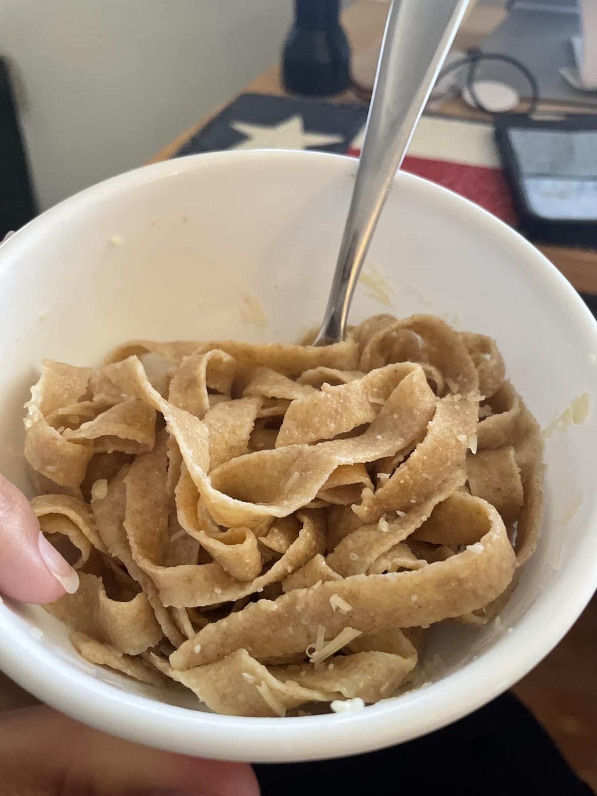 MARCATO Made in Italy Atlas 150 Classic Manual Pasta Maker Machine, Chrome Steel with Black Hand Crank. Makes Lasagna, Fettuccine & Tagliolini. customer photo 2