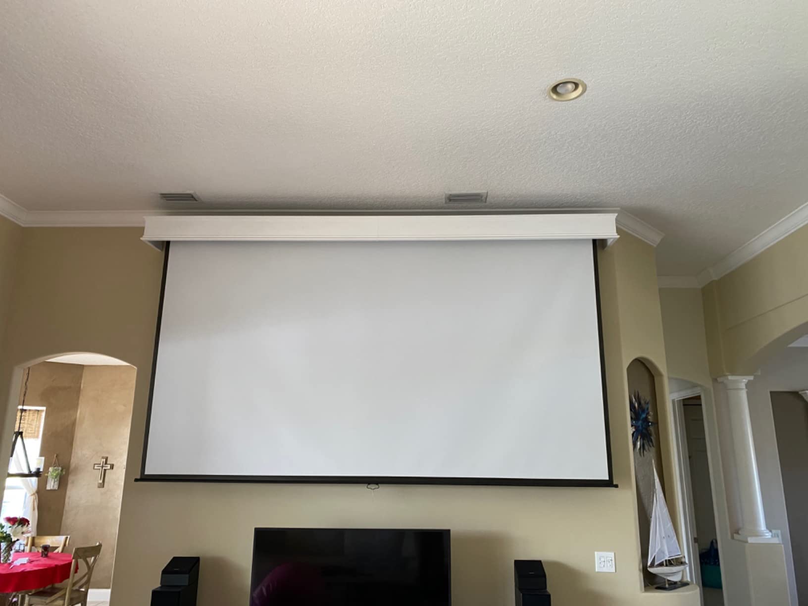 Elite Screens Manual Series, 150-INCH 16:9, Pull Down Manual Projector Screen with AUTO LOCK, Movie Home Theater 8K / 4K Ultra HD 3D Ready, 2-YEAR WARRANTY, M150UWH2 customer photo 2