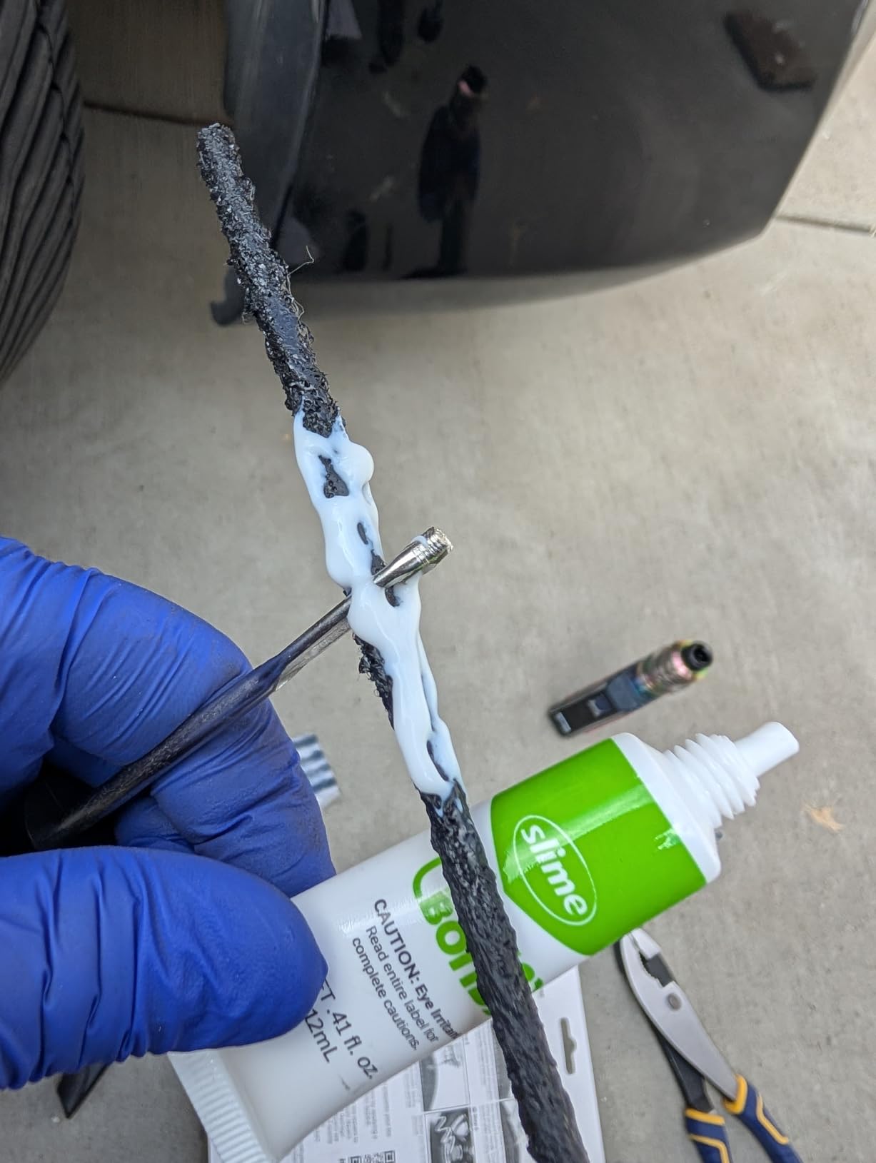 Slime 2040-A Tire Repair Plug Kit, Deluxe, Contains Strings, Tools and Glue, 11 Pieces customer photo 2