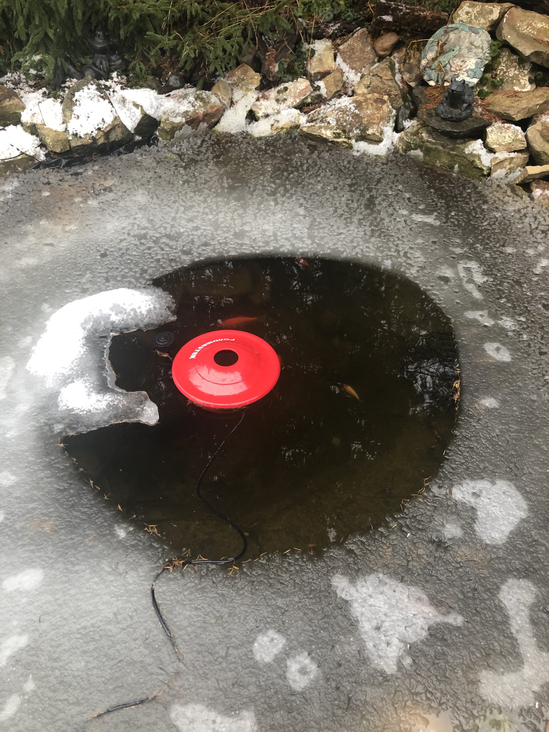 Danner Manufacturing, Inc., Pondmaster Pond De-icer, Red, #02175 customer photo 2