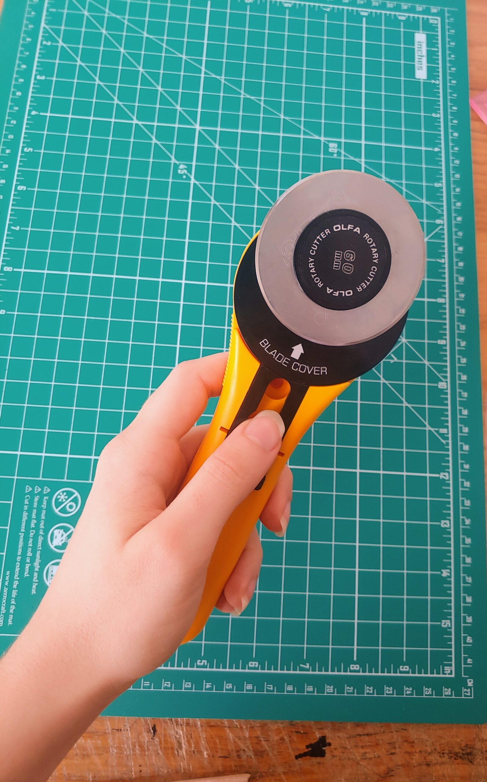 Olfa Standard Rotary Cutter 60mm customer photo 2