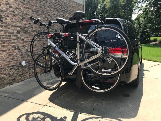 YAKIMA, DoubleDown 4 Tilting Hitch-Mounted Bike Rack for Cars, SUVs, Trucks and More, Fits 1.25