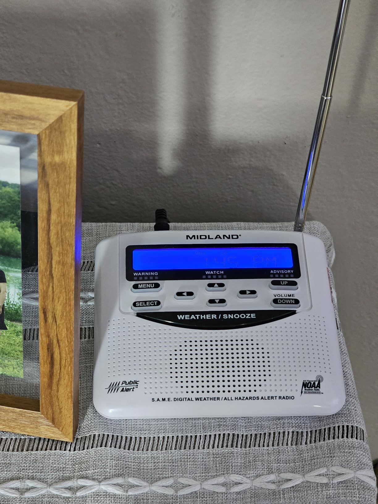 Midland - WR120B - NOAA Emergency Weather Alert Radio - Localized Programming, Trilingual Display, 60+ Emergency Alerts, Alarm, Selectable Alert Tone customer photo 1