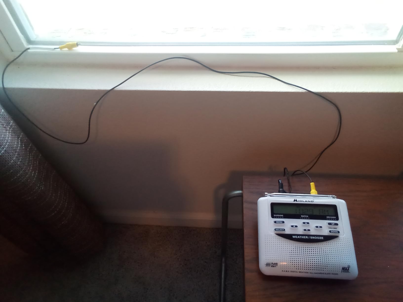 Midland - WR120B - NOAA Emergency Weather Alert Radio - Localized Programming, Trilingual Display, 60+ Emergency Alerts, Alarm, Selectable Alert Tone customer photo 2