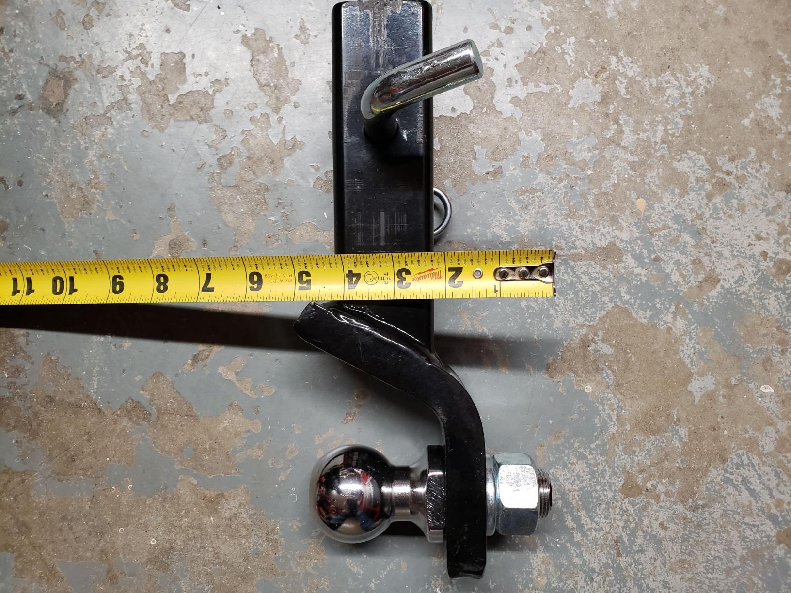 CURT Manufacturing 45036 Class III 2