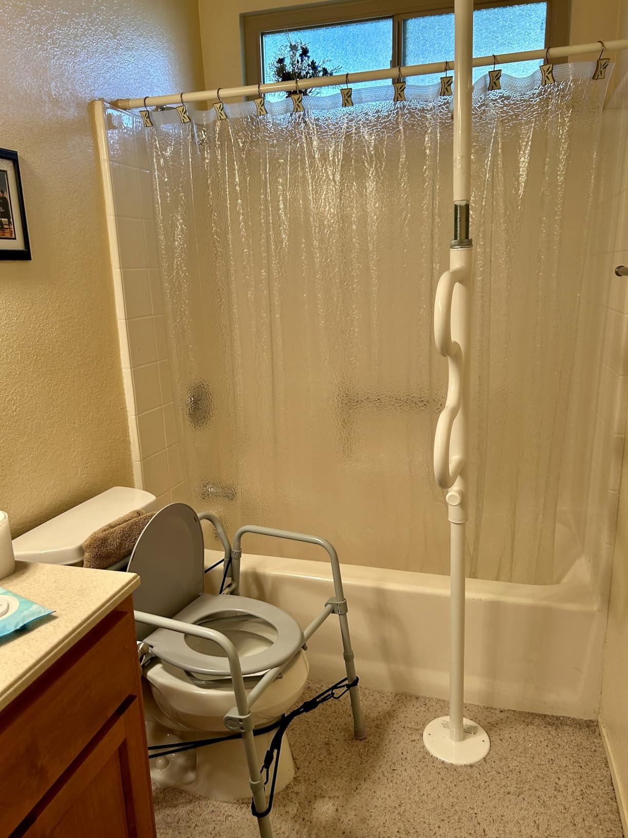 Stander Wonder Pole, Security-Pole and Curve Grab Bar, Tension Mounted Floor to Ceiling Transfer-Pole for Seniors, Elderly Adults, Bathroom Safety Assist and Stability Rail, White customer photo 2