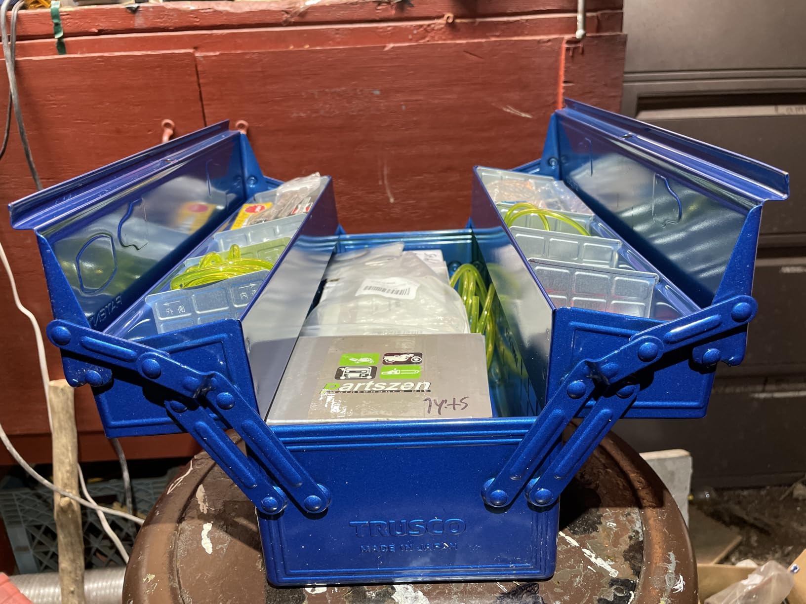 Trusco ST-350-B 2-Level Toolbox customer photo 2